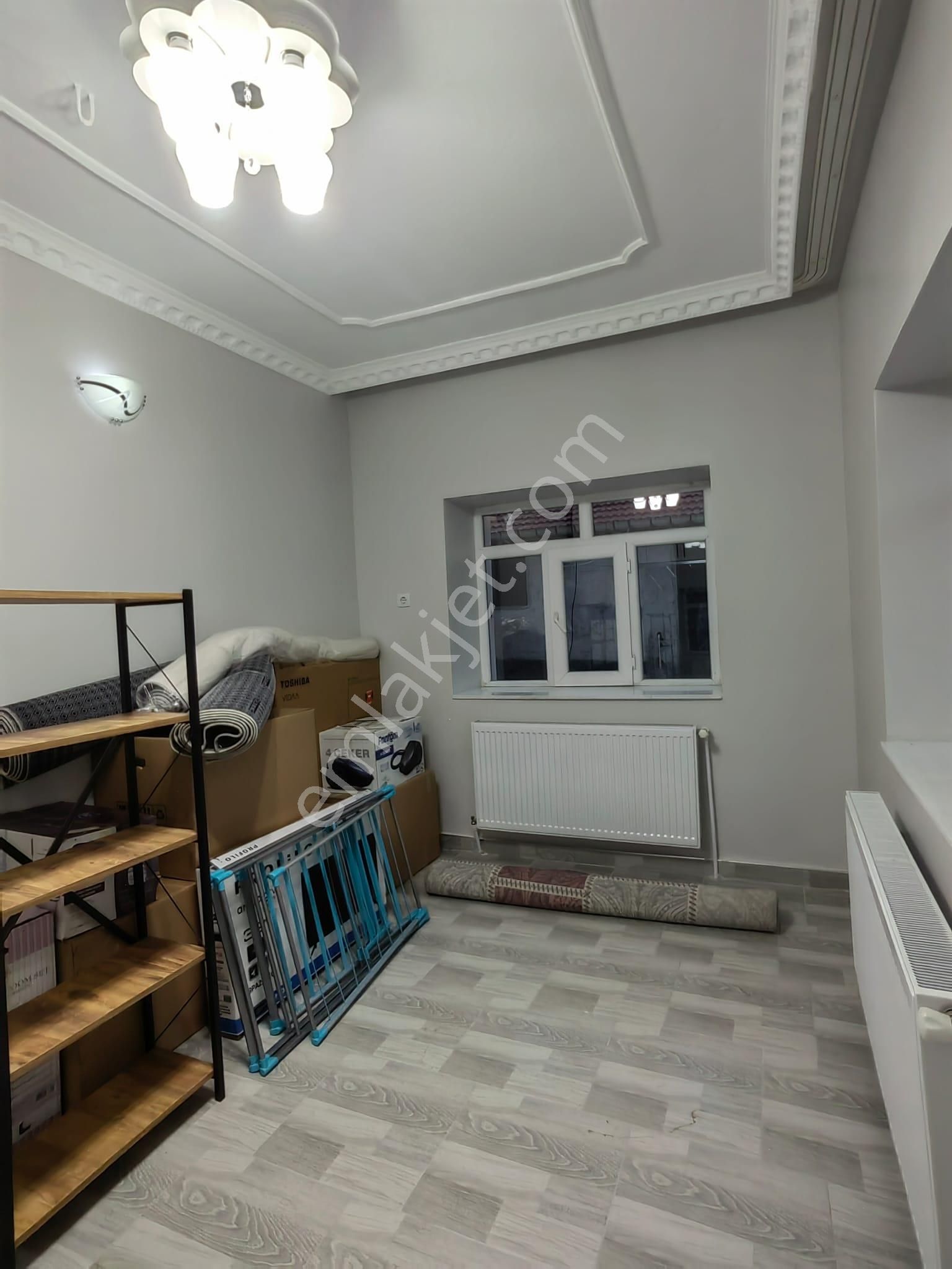 Akçay Emlak'tan Akşehir Salı Pazarı Civarında Komple Bakımlı Müstakil Tadında Kiralık 2+1 Daire - Görsel 10