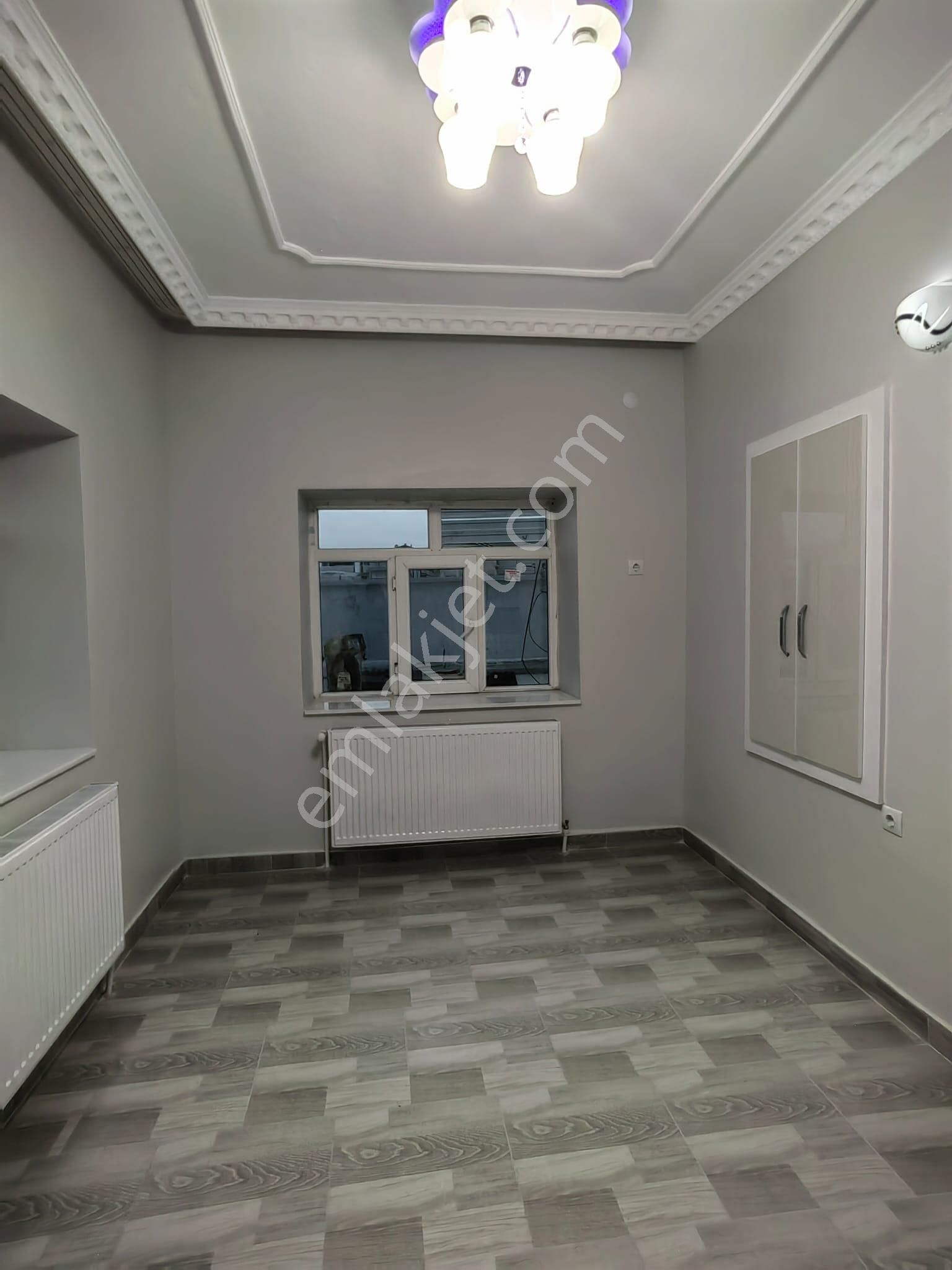 Akçay Emlak'tan Akşehir Salı Pazarı Civarında Komple Bakımlı Müstakil Tadında Kiralık 2+1 Daire - Görsel 27