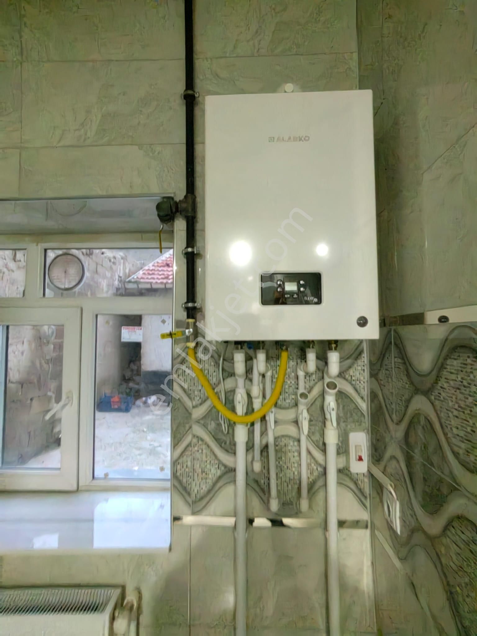 Akçay Emlak'tan Akşehir Salı Pazarı Civarında Komple Bakımlı Müstakil Tadında Kiralık 2+1 Daire - Görsel 17
