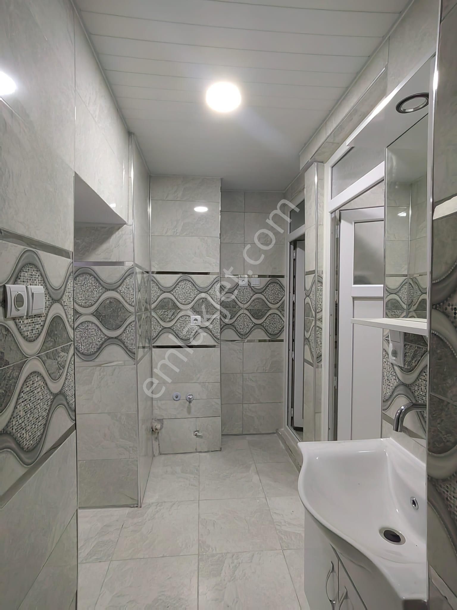 Akçay Emlak'tan Akşehir Salı Pazarı Civarında Komple Bakımlı Müstakil Tadında Kiralık 2+1 Daire - Görsel 14