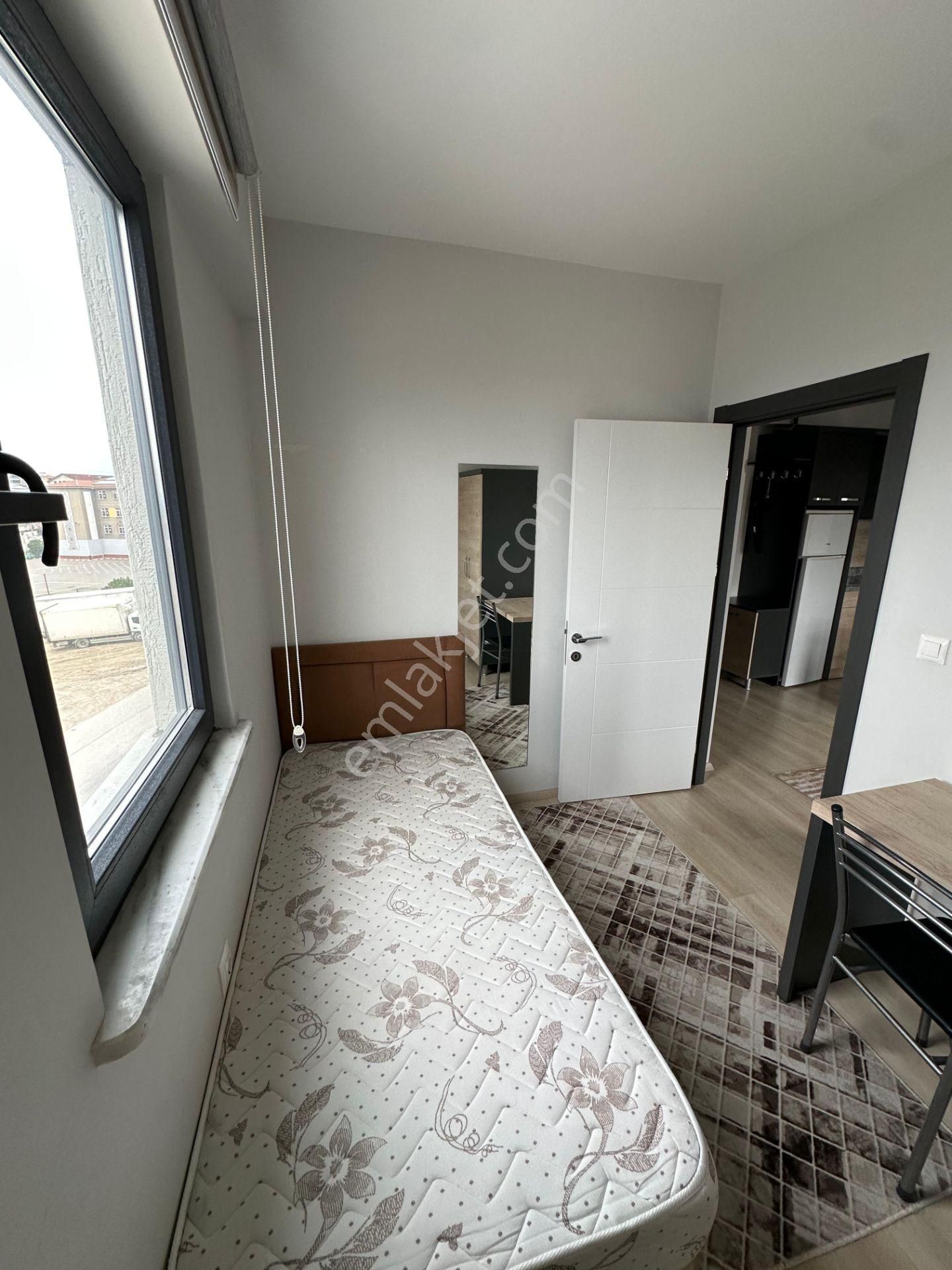 Bahardan Dumlupınar İlkokulu Karşısında 2+1 Eşyalı Satılık Daire - Görsel 2