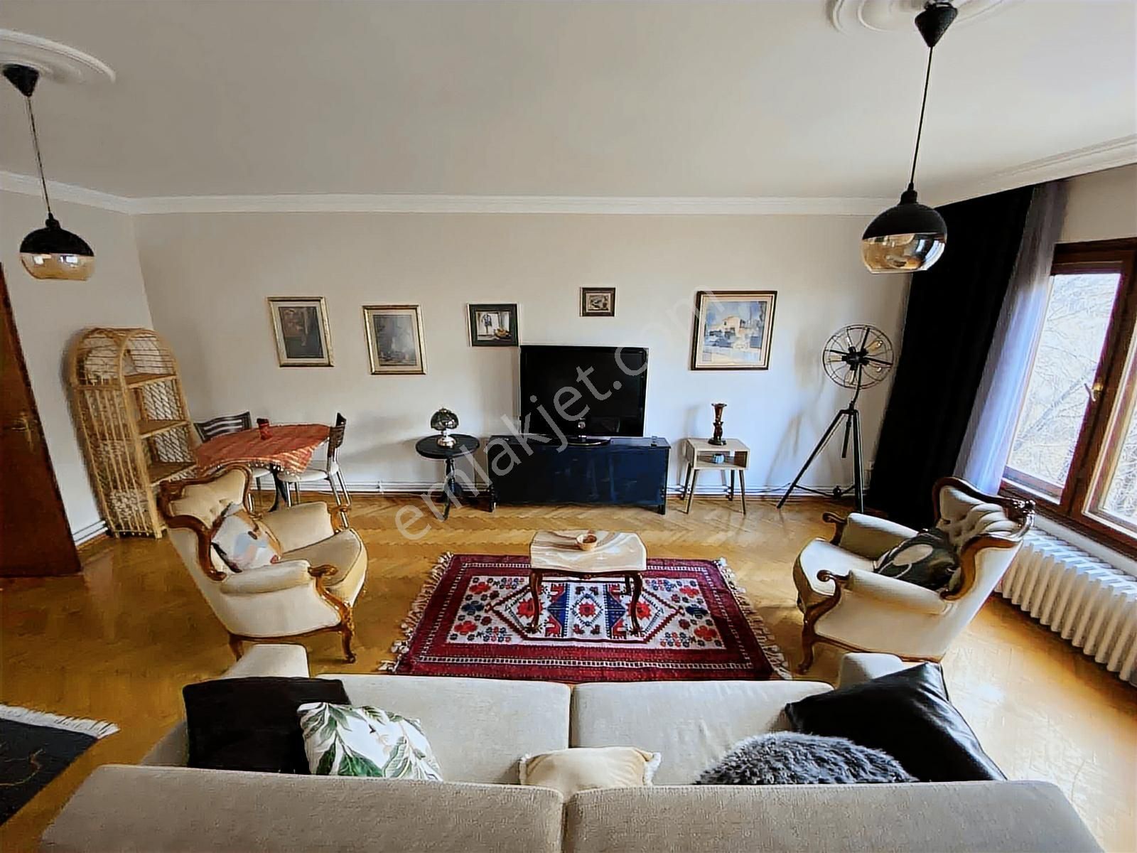 Çankaya Gop Turgutlu Sok.'da Büyük 70 M2 1+1 Mobilyalı - Görsel 4