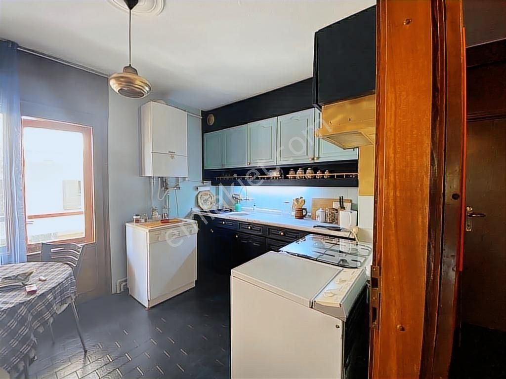 Çankaya Gop Turgutlu Sok.'da Büyük 70 M2 1+1 Mobilyalı - Görsel 15