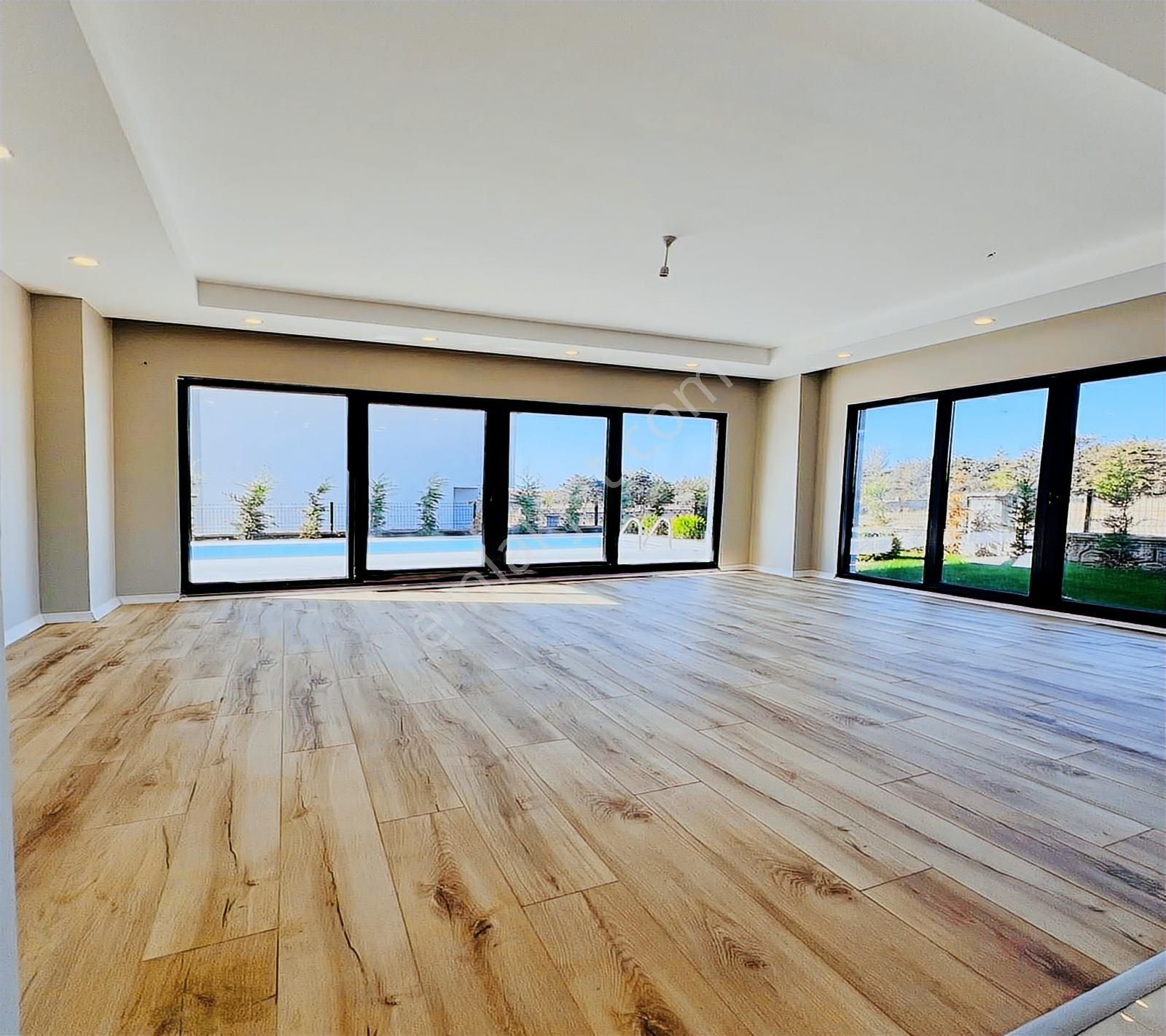 Büyükçekmece 5+2 Triplex Villa E-5 Ve Denize Yürüme Mesafesinde - Görsel 12