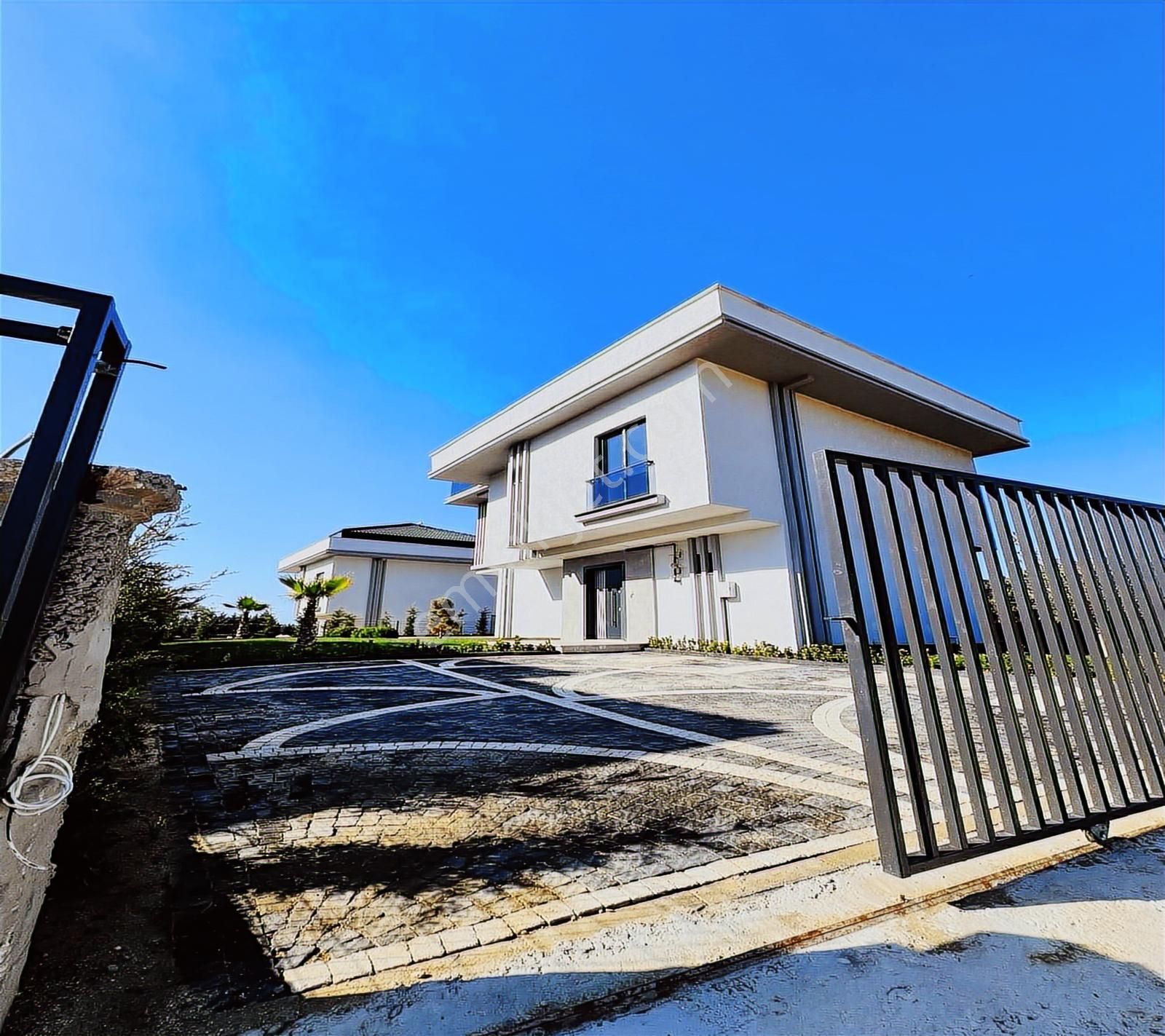 Büyükçekmece 5+2 Triplex Villa E-5 Ve Denize Yürüme Mesafesinde - Görsel 16