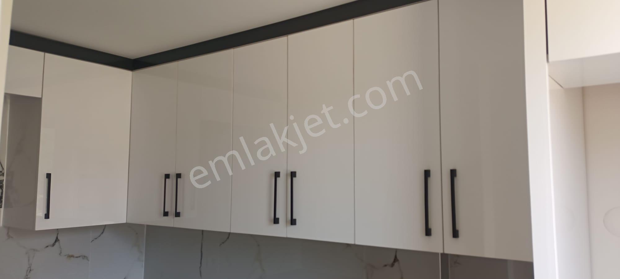 Antalya Kumluca Temeleğitim Mah.de Kiralık 2+0 Ayrı Mutfak Daire - Görsel 7