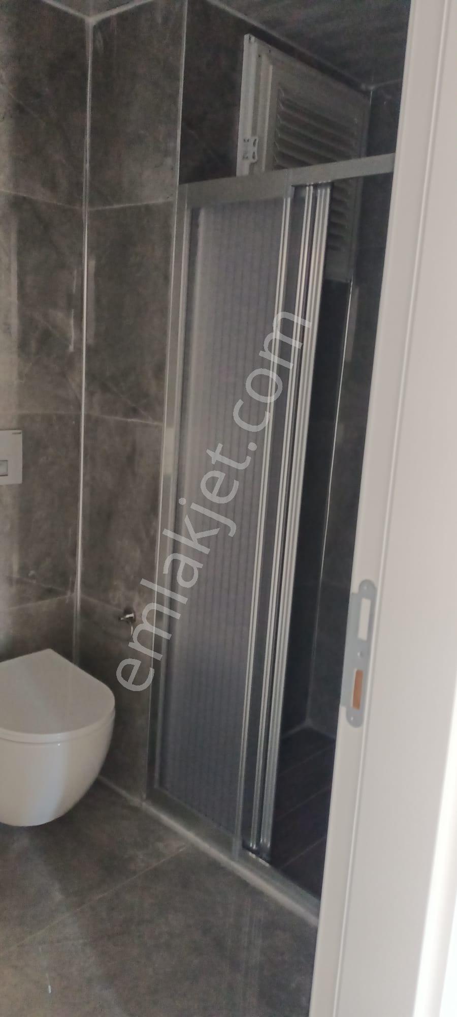 Antalya Kumluca Temeleğitim Mah.de Kiralık 2+0 Ayrı Mutfak Daire - Görsel 12