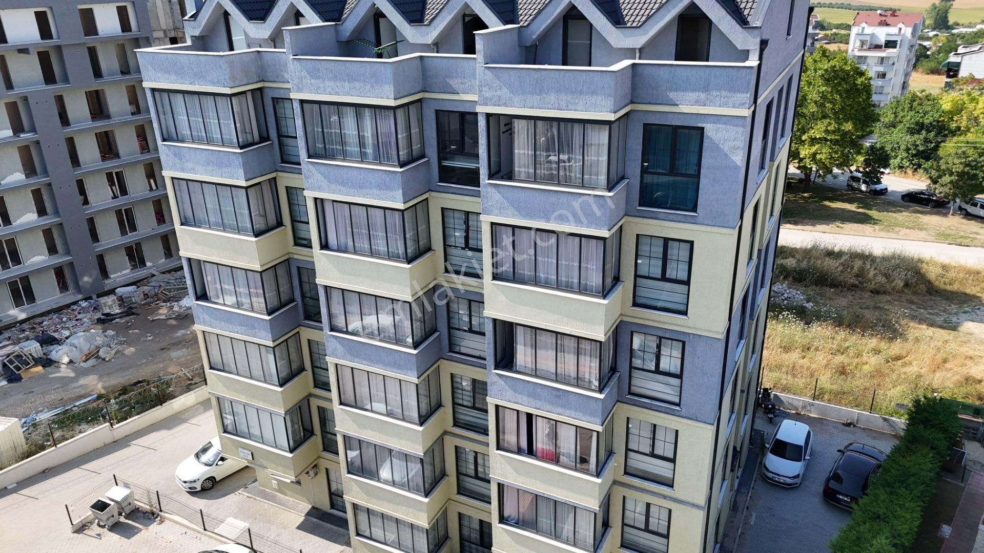 Bahar'dan Dumlupınar'da Eşyalı Kiralık 2+1 Çok Temiz Köşe Daire