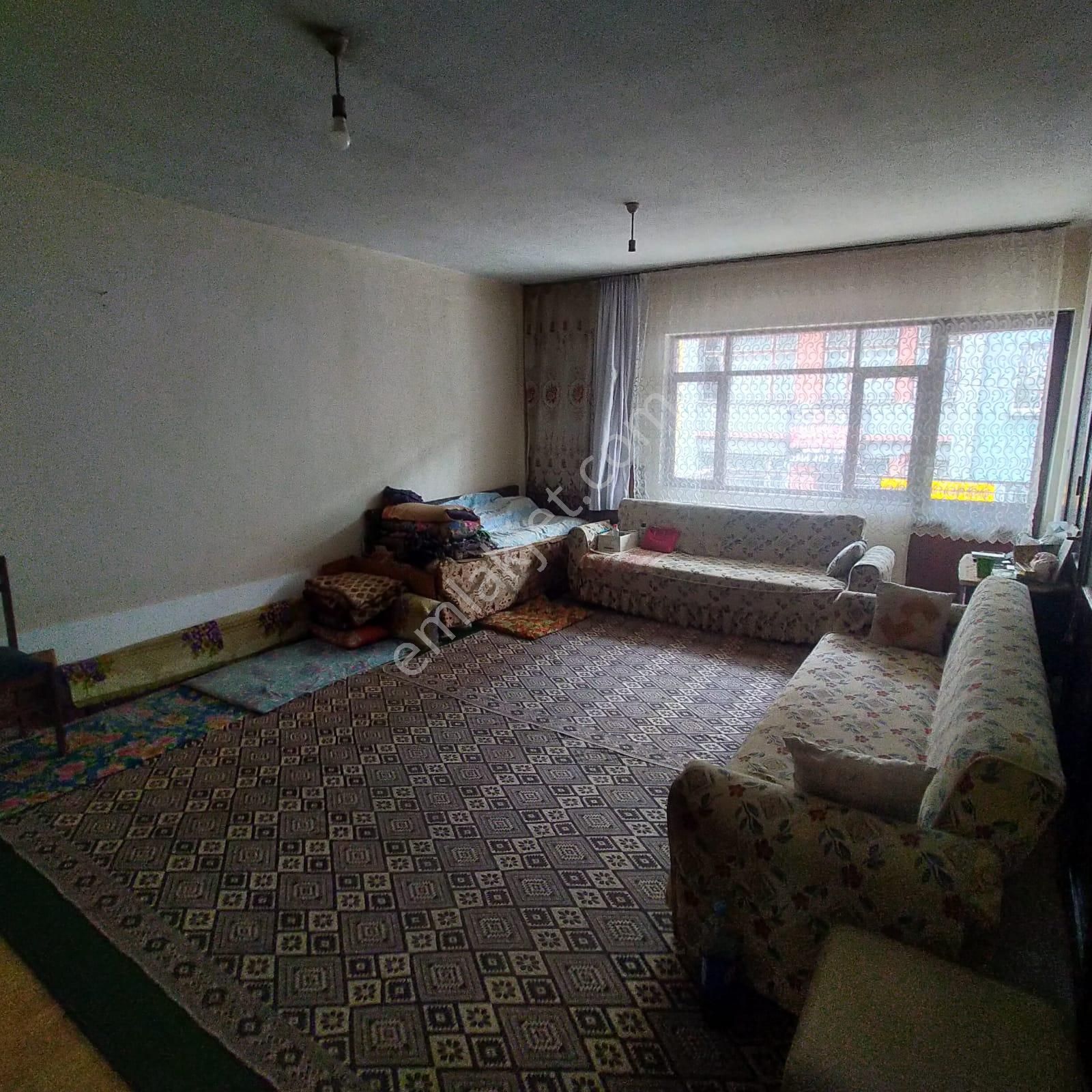 Ender Uysal Gayrimenkulden Garaja Yakın 150 M2 3+1 Satılık Daire.. - Görsel 4