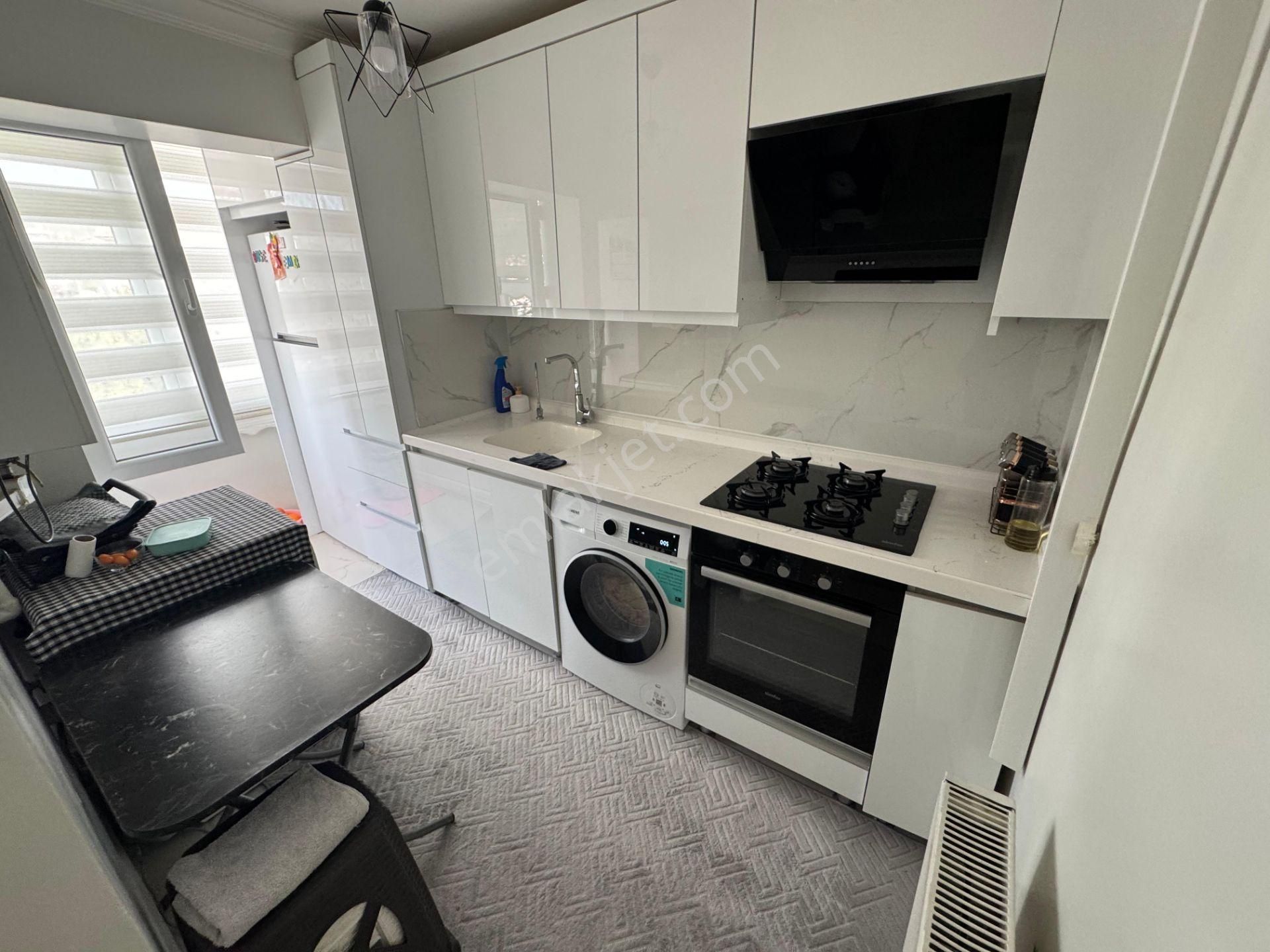 Fatih Mahallesinde 2+1 Bağımsız Ara Katta Full Yapılı Fırsat Daire - Görsel 2