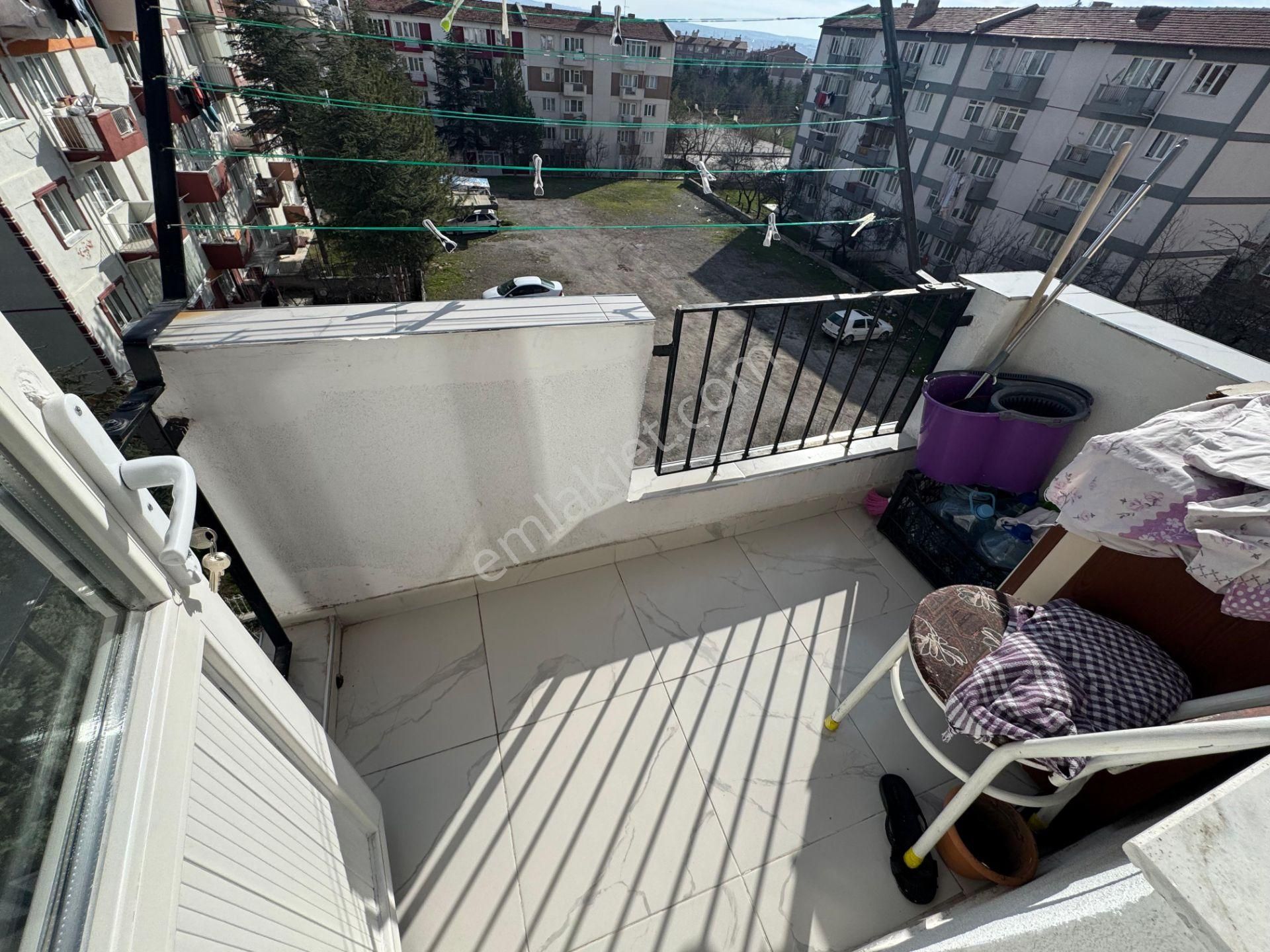 Fatih Mahallesinde 2+1 Bağımsız Ara Katta Full Yapılı Fırsat Daire - Görsel 21