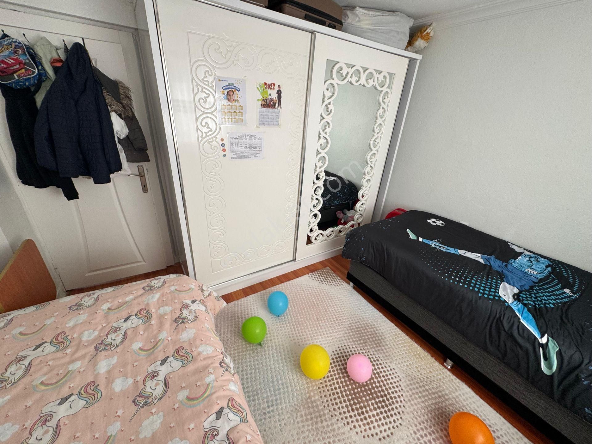 Fatih Mahallesinde 2+1 Bağımsız Ara Katta Full Yapılı Fırsat Daire - Görsel 18