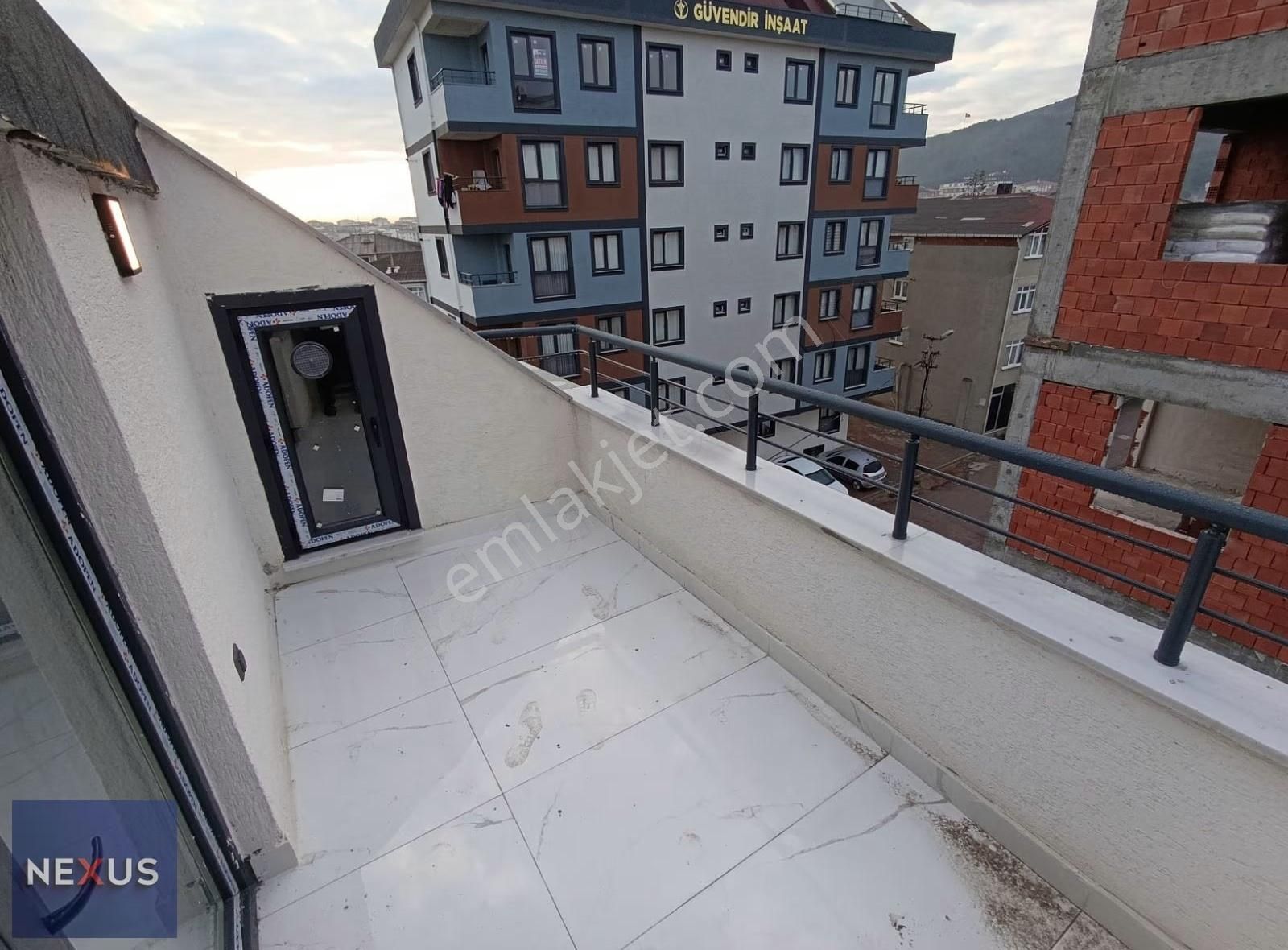 Sultanbeyli Abdurrahmangazi Mah.kiralık 2+1 Geniş Lüx Daire - Görsel 3