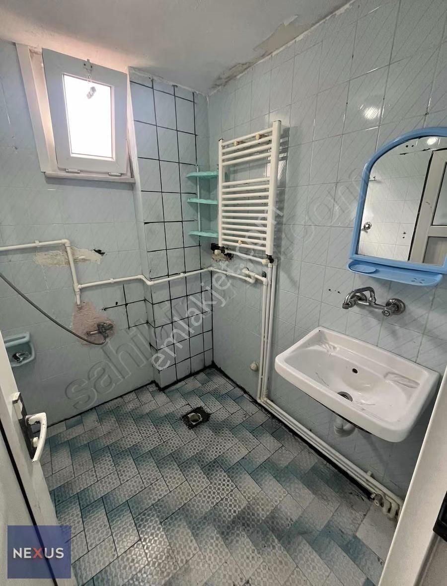 Sultanbeyli Samsun Caddesi Üzerinde Kiralık 3+1 Daire - Görsel 9