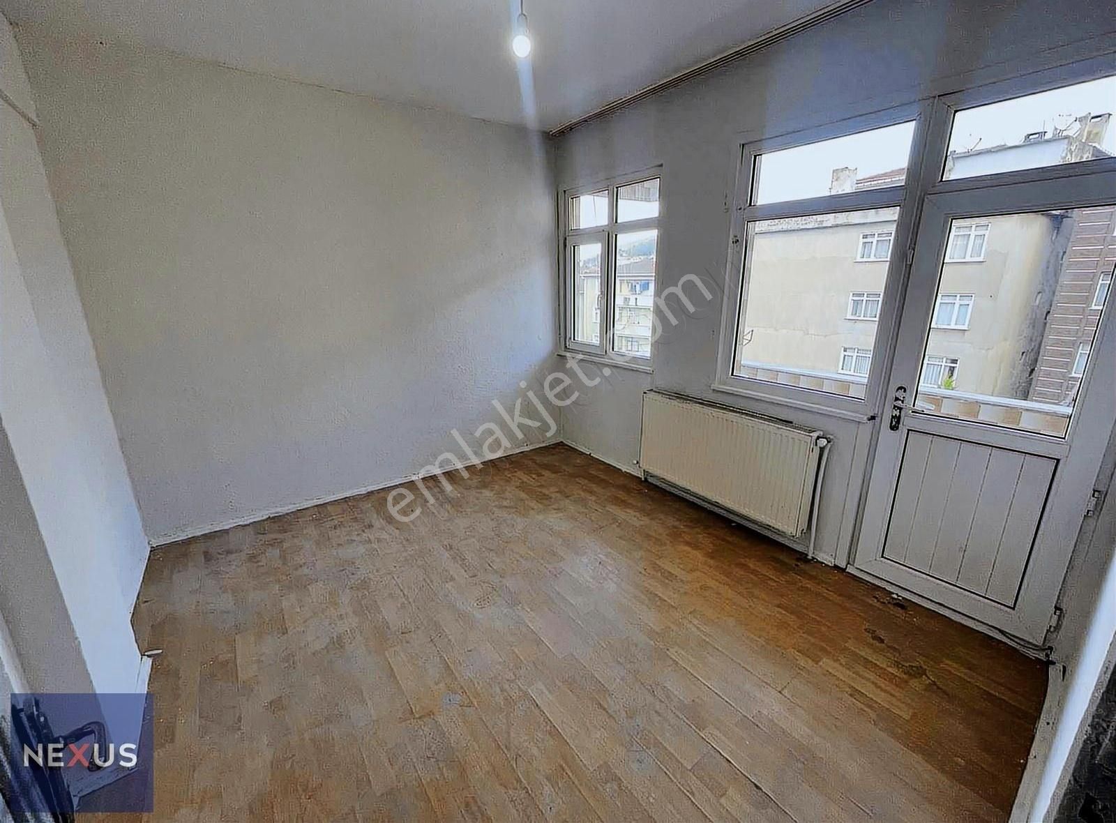 Sultanbeyli Samsun Caddesi Üzerinde Kiralık 3+1 Daire