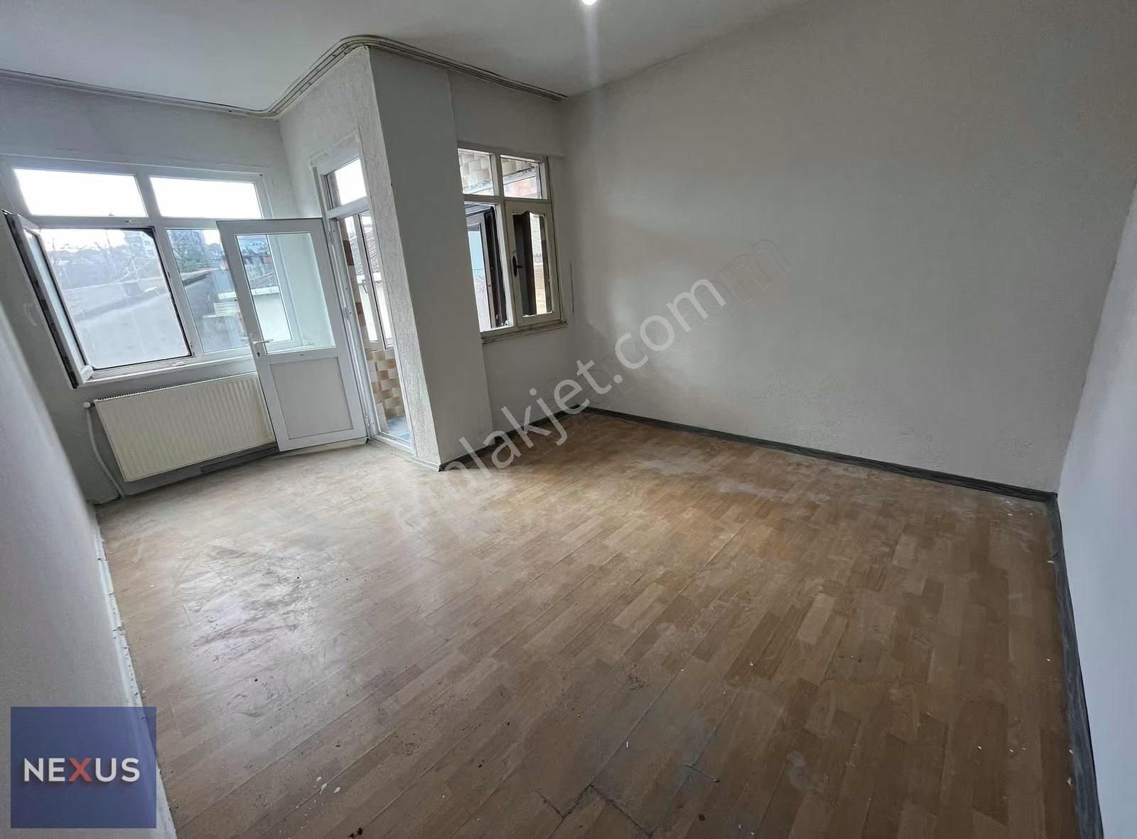 Sultanbeyli Samsun Caddesi Üzerinde Kiralık 3+1 Daire - Görsel 4