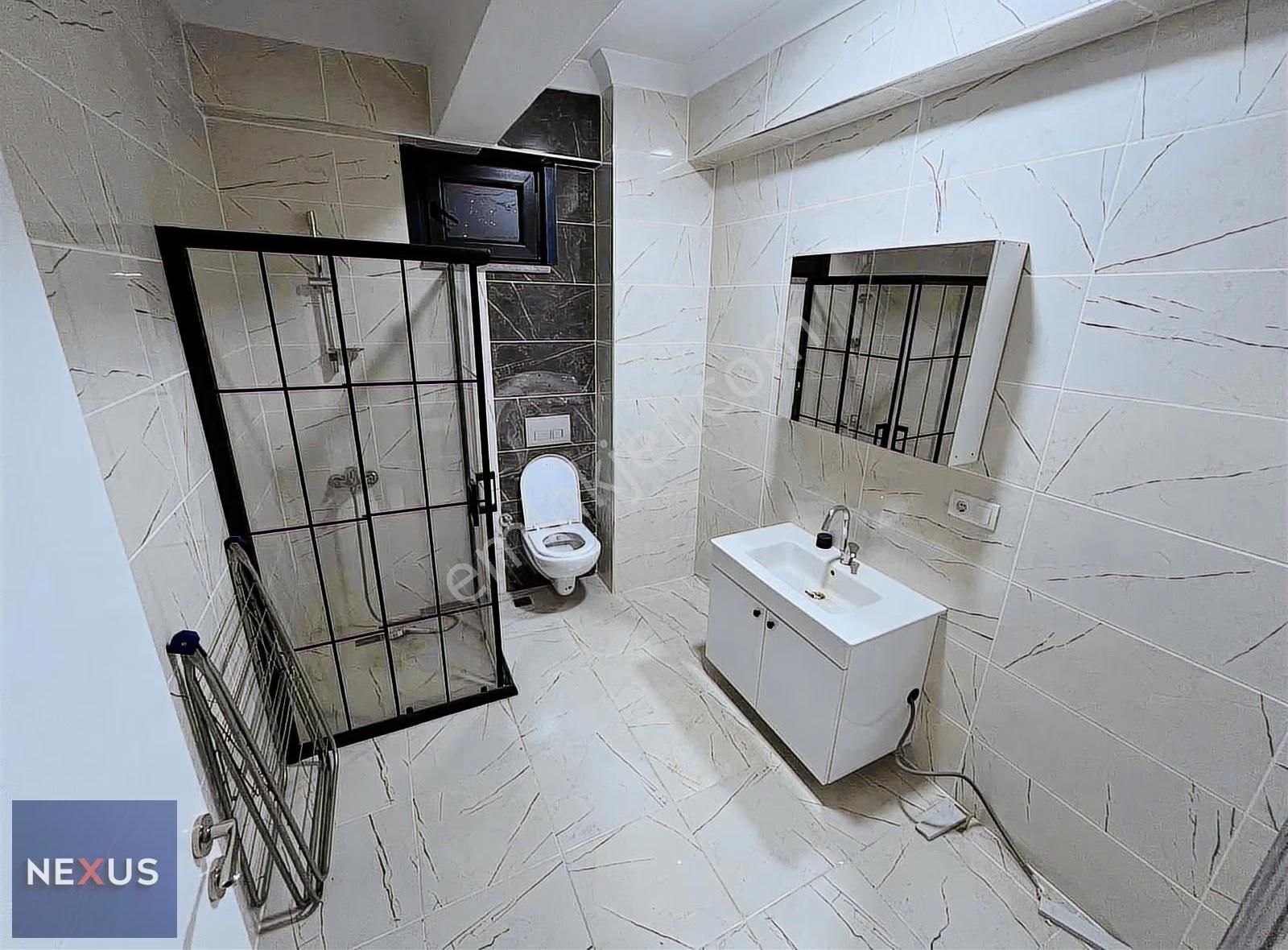 Sultanbeyli Hamidiye Mahallesin'de Kiralık 2+1 Üst Dublex Daire - Görsel 19