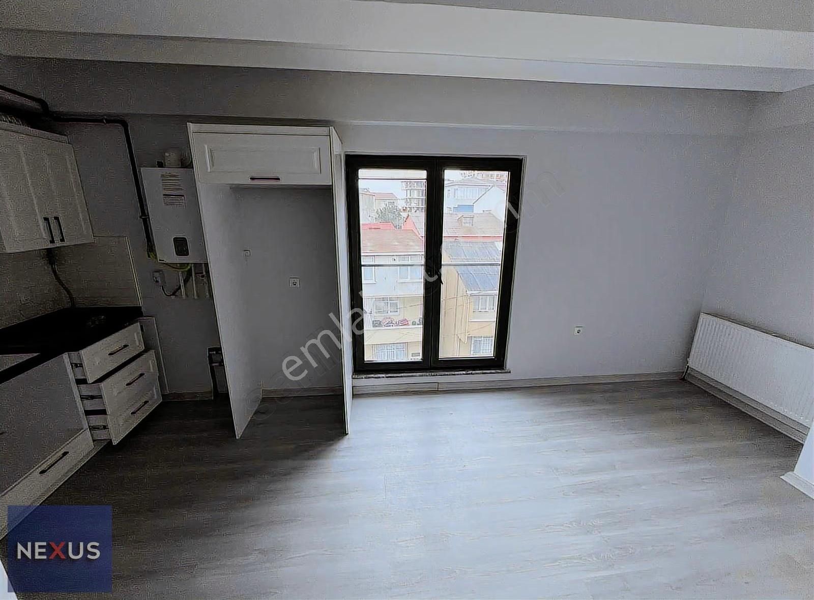 Sultanbeyli Hamidiye Mahallesin'de Kiralık 2+1 Üst Dublex Daire - Görsel 15