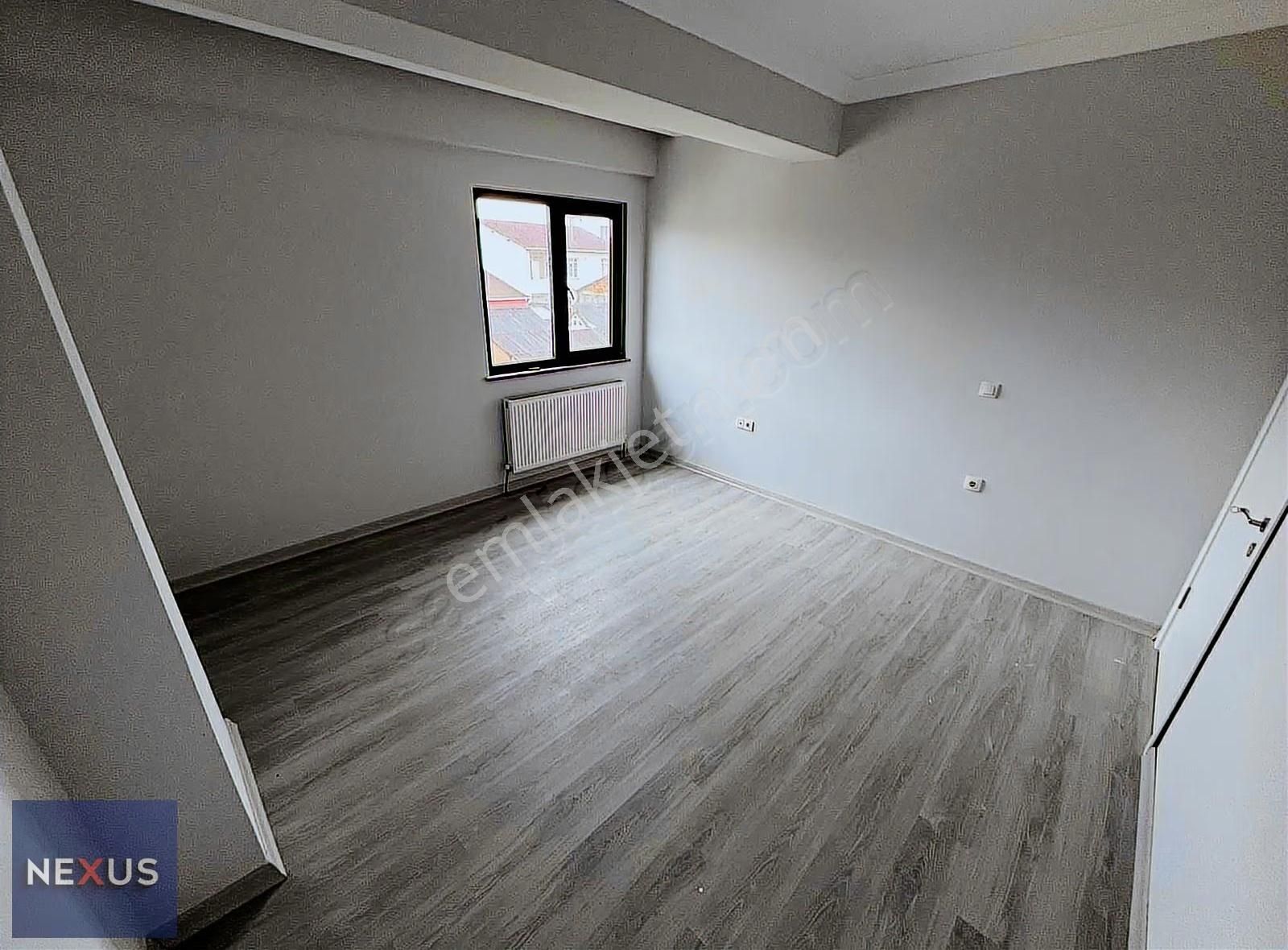 Sultanbeyli Hamidiye Mahallesin'de Kiralık 2+1 Üst Dublex Daire - Görsel 11