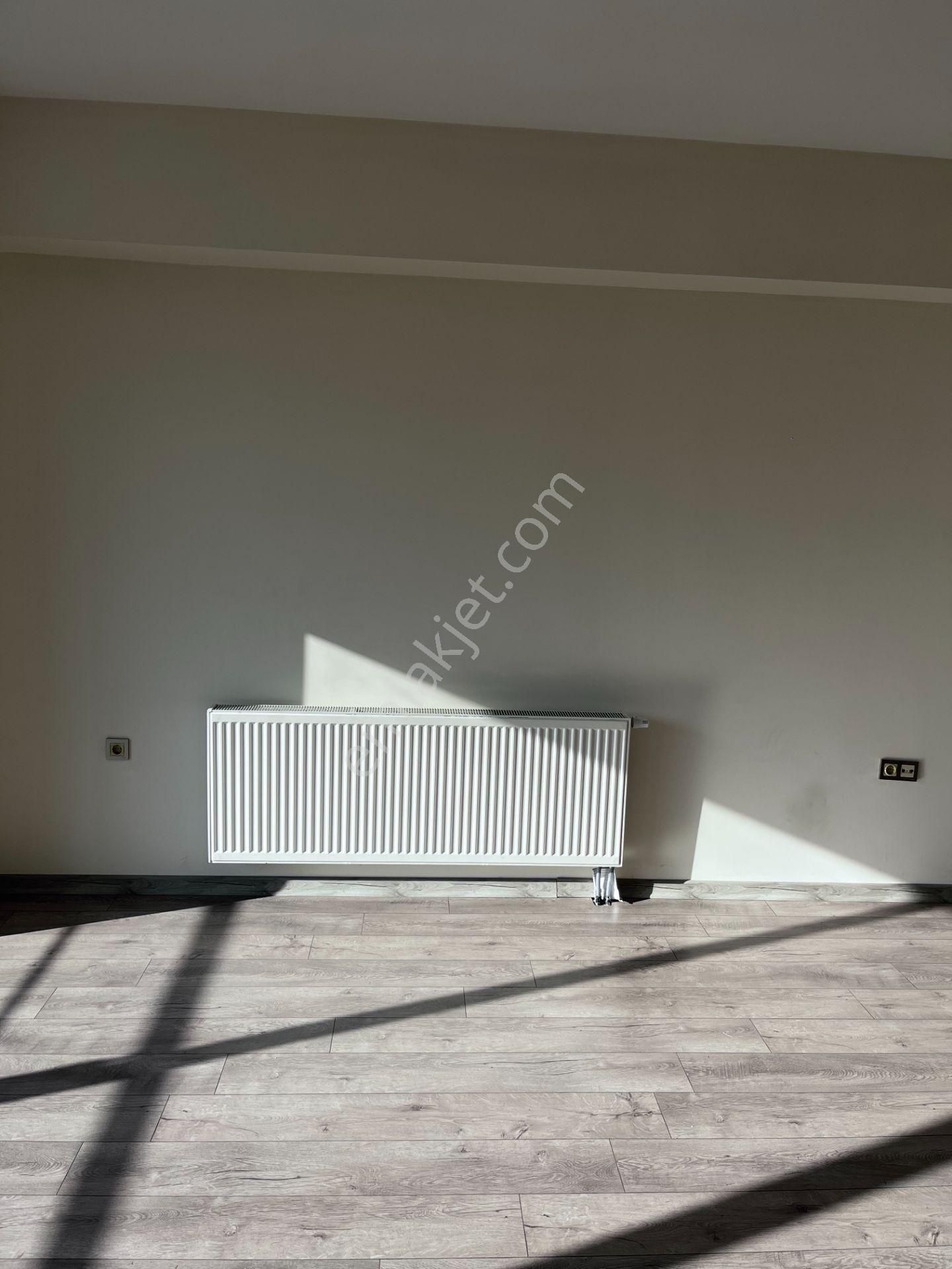 C21 Cius; Hastane Toki De Asansörlü Ferah 3+1 Kiralık Daire - Görsel 9