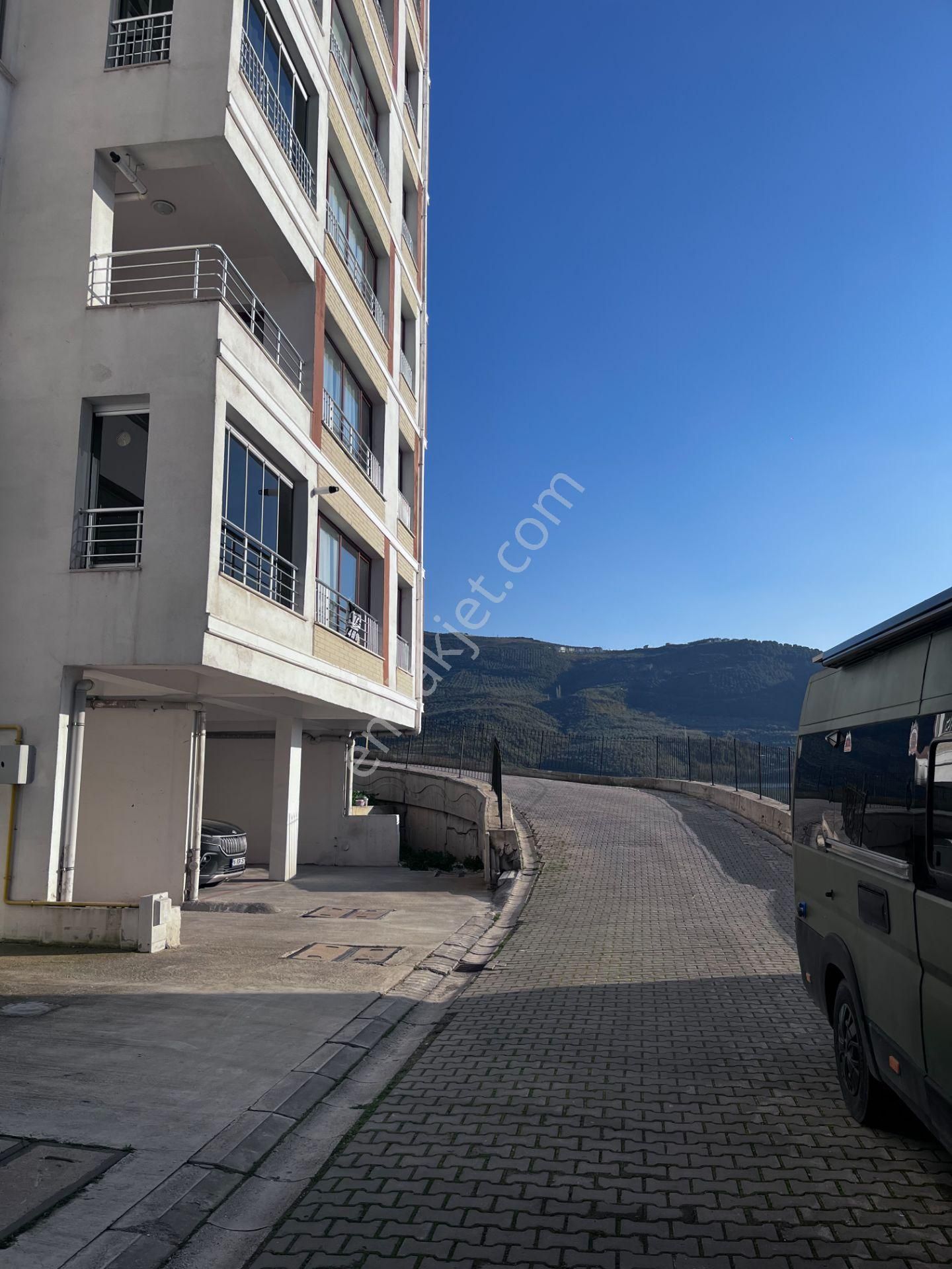 C21 Cius; Hastane Toki De Asansörlü Ferah 3+1 Kiralık Daire - Görsel 14