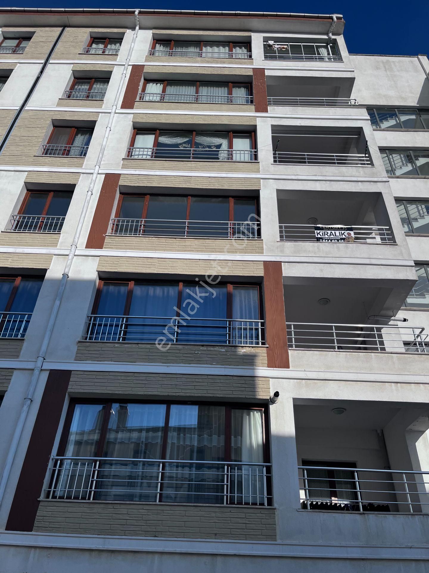 C21 Cius; Hastane Toki De Asansörlü Ferah 3+1 Kiralık Daire