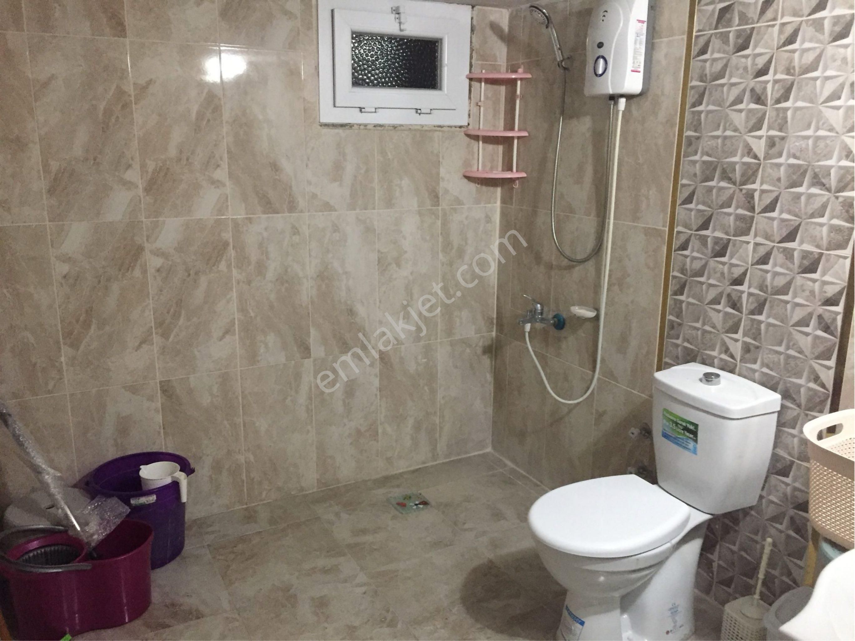 Fatih Mahallesinde 2+1 Eşyalı Kiralık Daire – Konforlu Ve Oturuma Hazır - Görsel 3