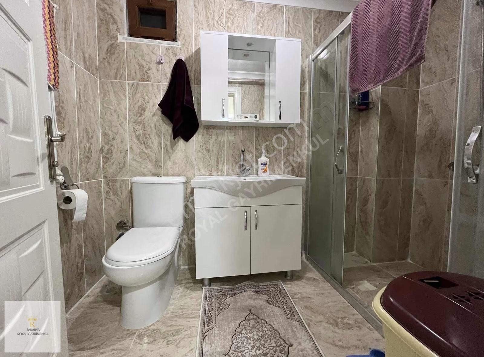 Sakarya Royal'den Tekzen Koleji Karşısı 2+1 Daire - Görsel 12