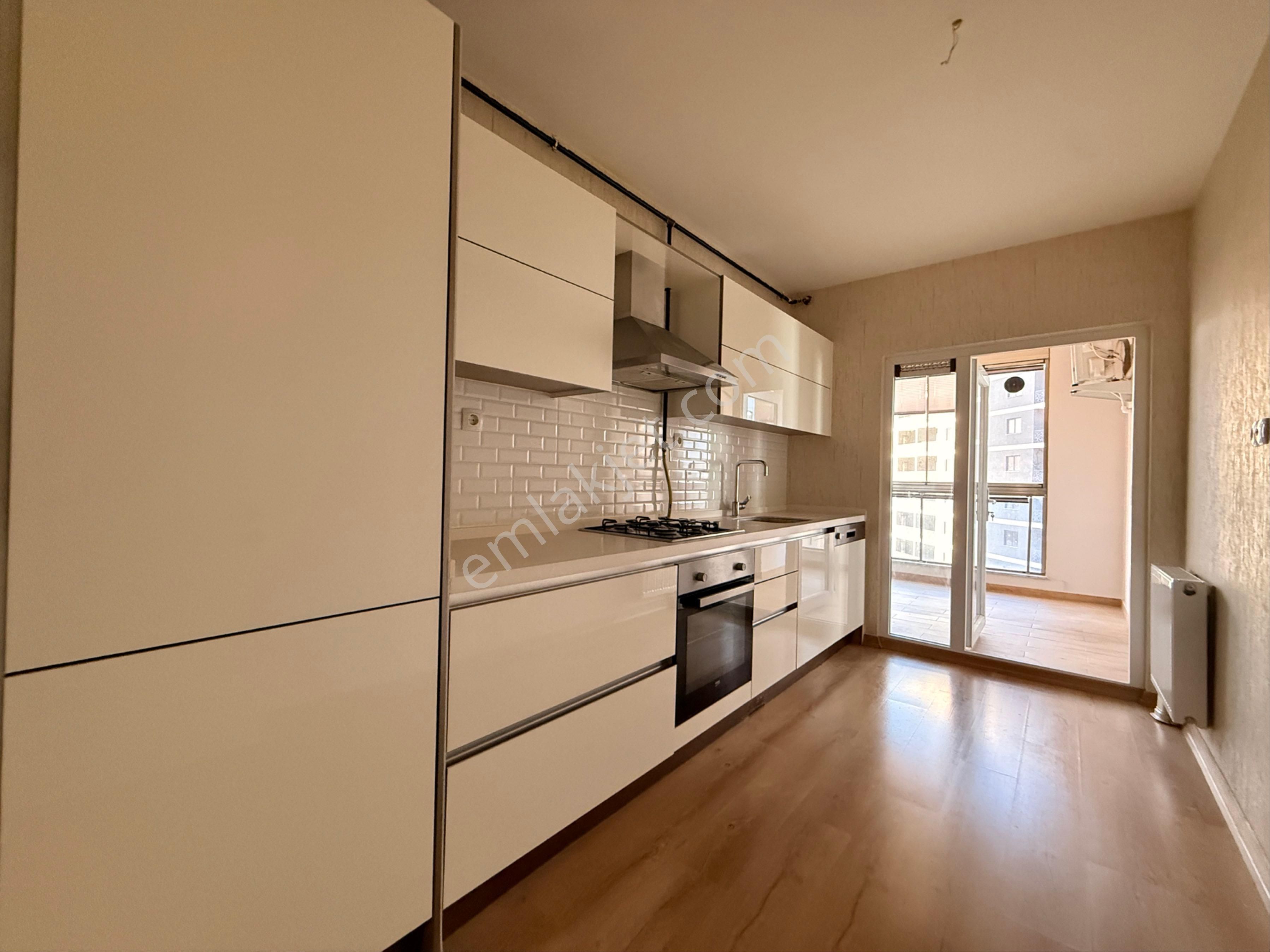 Kaçmaz Emlak Prestij Hayat Kiralık 2+1 Ara Kat Daire - Görsel 5