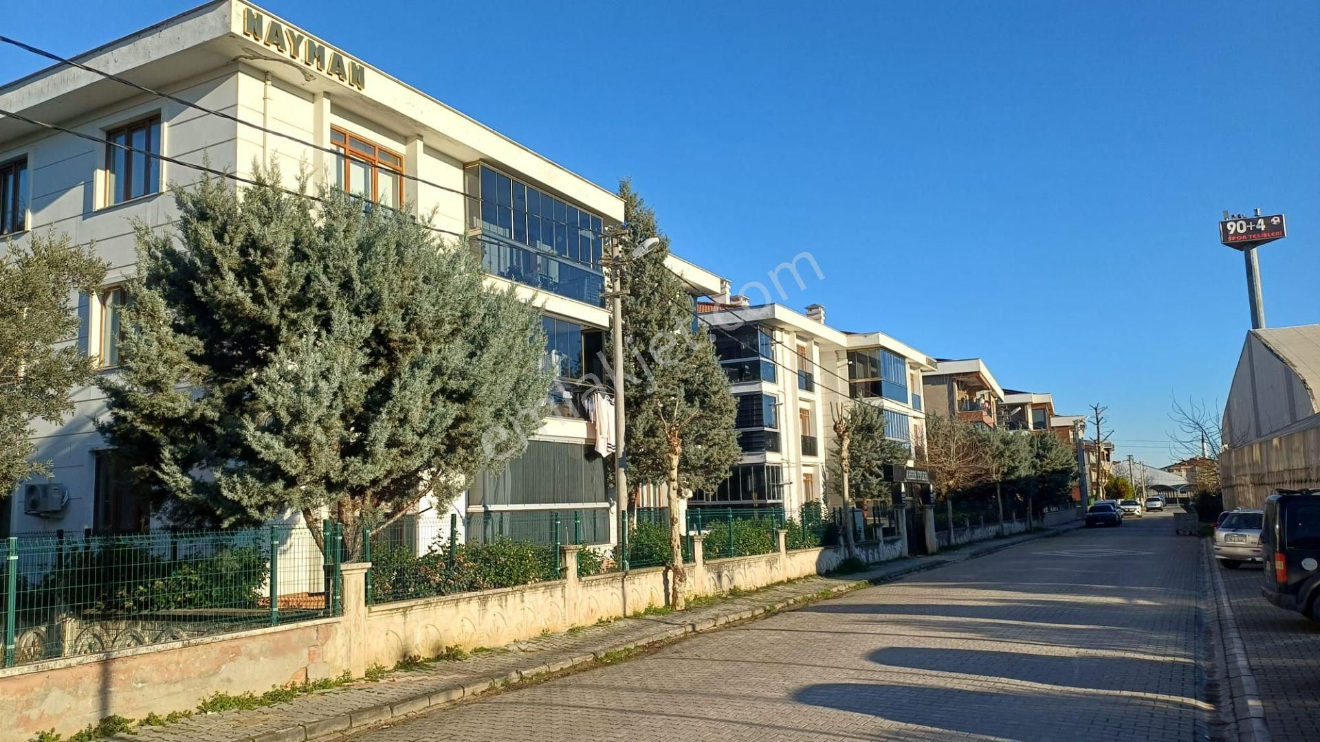 Yalova Merkez Adnan Menderes Mah. 3+1 Satılık Ferah Daire - Görsel 3