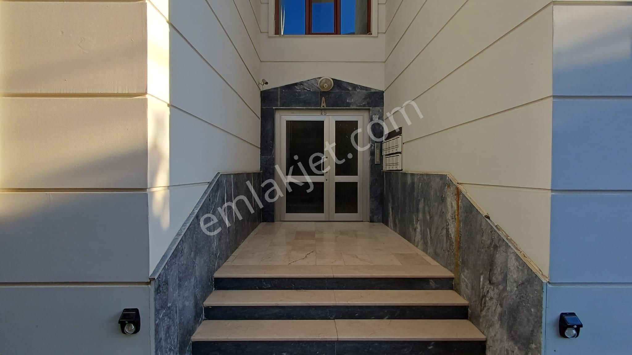 Yalova Merkez Adnan Menderes Mah. 3+1 Satılık Ferah Daire - Görsel 31