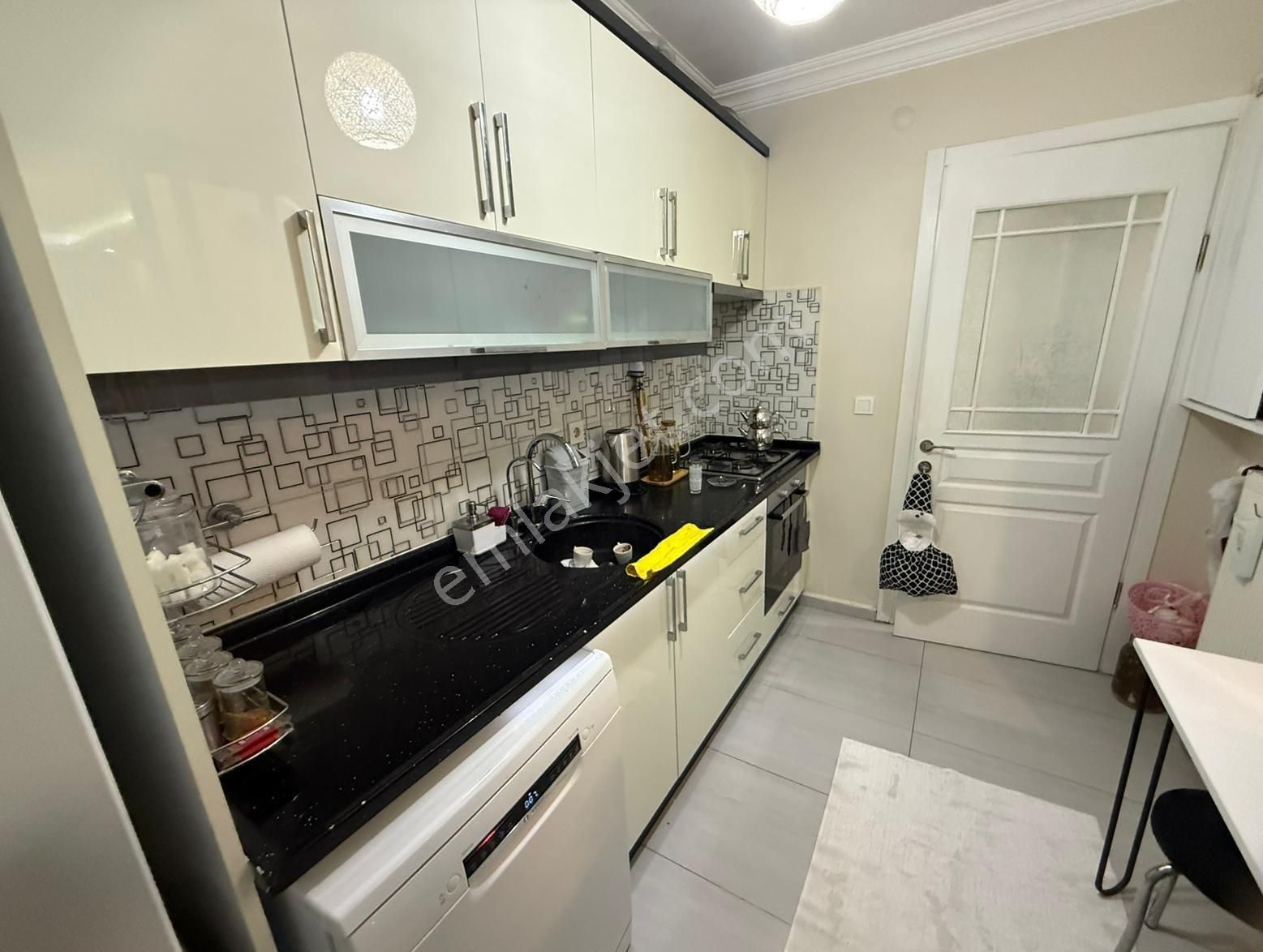 Akalın Dan Yeşilyurt Refetbele Mah. Yeni Binada 105 2+1 Satılık - Görsel 13