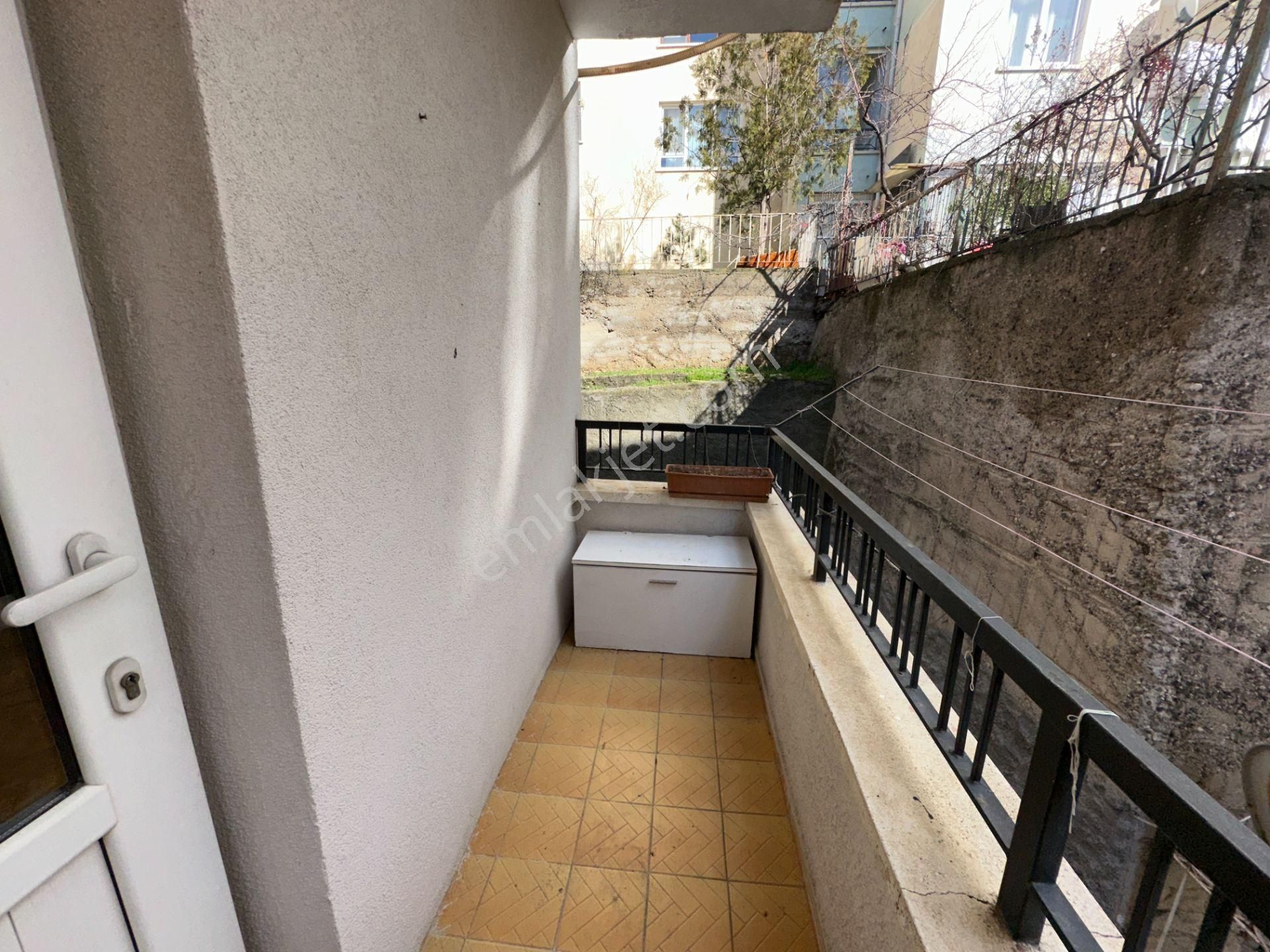 Turyap'tan Köşk Mah Dutluk Yakını 1.kat 3+1 120m2 Caddelere Ve Dutluk Metro Yakını Merkezi Lokasyon - Görsel 30