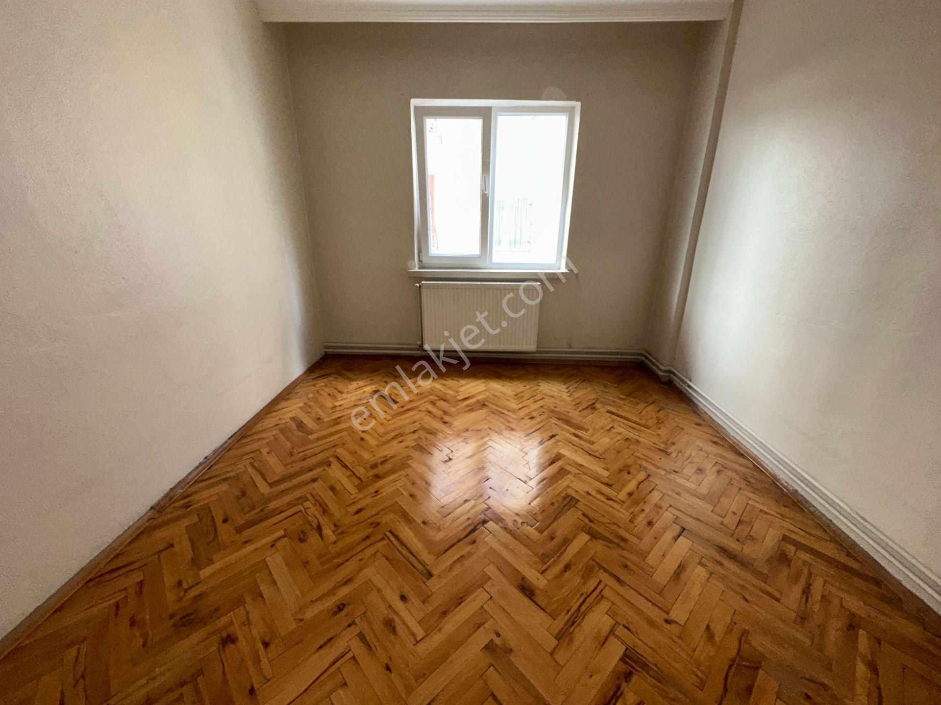 Turyap'tan Köşk Mah Dutluk Yakını 1.kat 3+1 120m2 Caddelere Ve Dutluk Metro Yakını Merkezi Lokasyon - Görsel 14