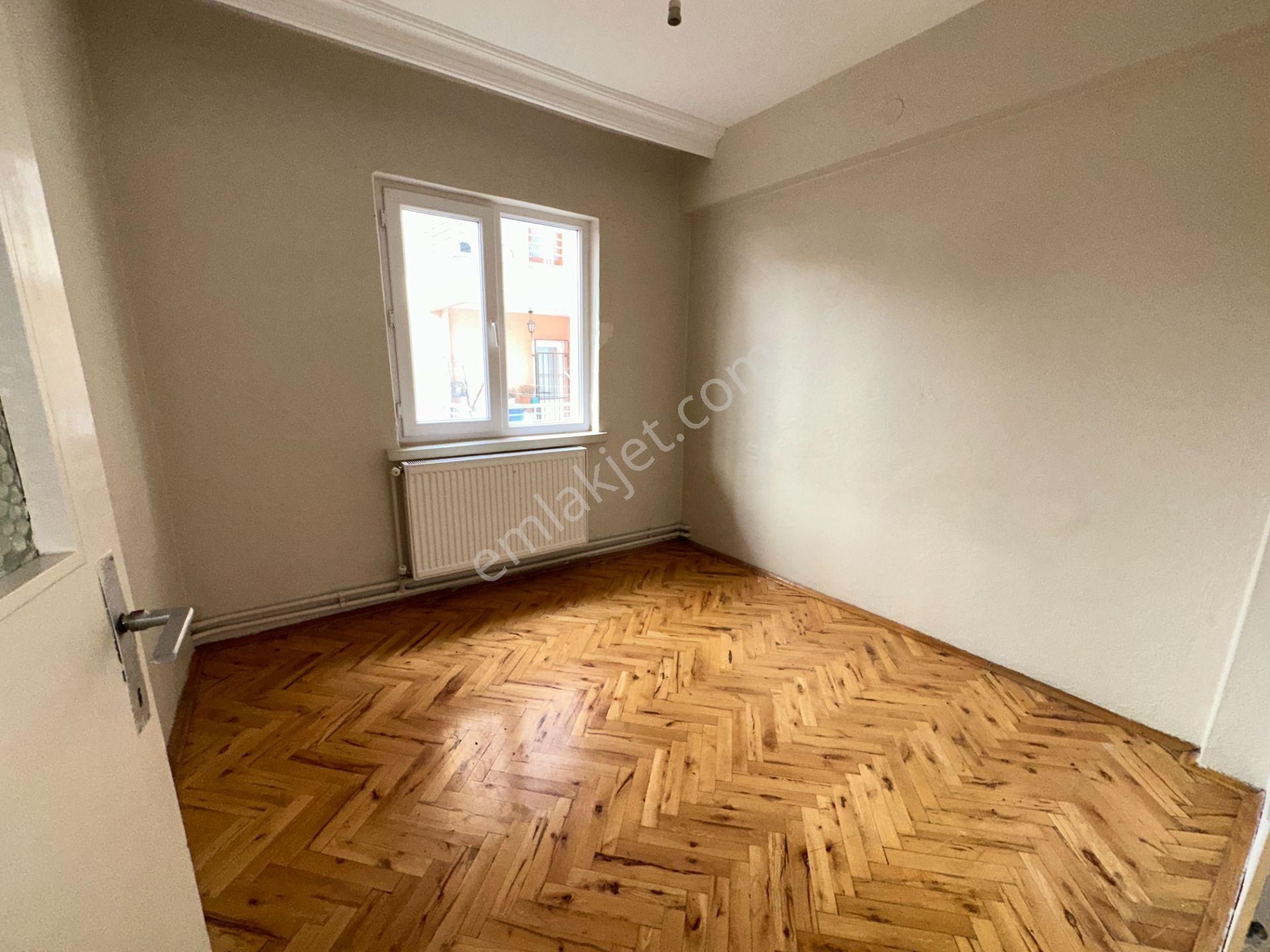 Turyap'tan Köşk Mah Dutluk Yakını 1.kat 3+1 120m2 Caddelere Ve Dutluk Metro Yakını Merkezi Lokasyon - Görsel 19