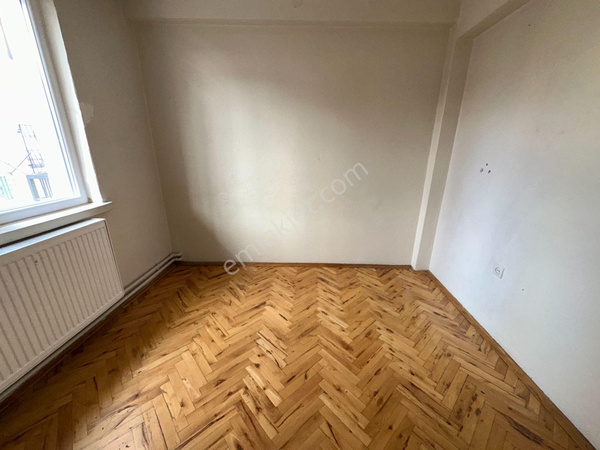 Turyap'tan Köşk Mah Dutluk Yakını 1.kat 3+1 120m2 Caddelere Ve Dutluk Metro Yakını Merkezi Lokasyon - Görsel 20