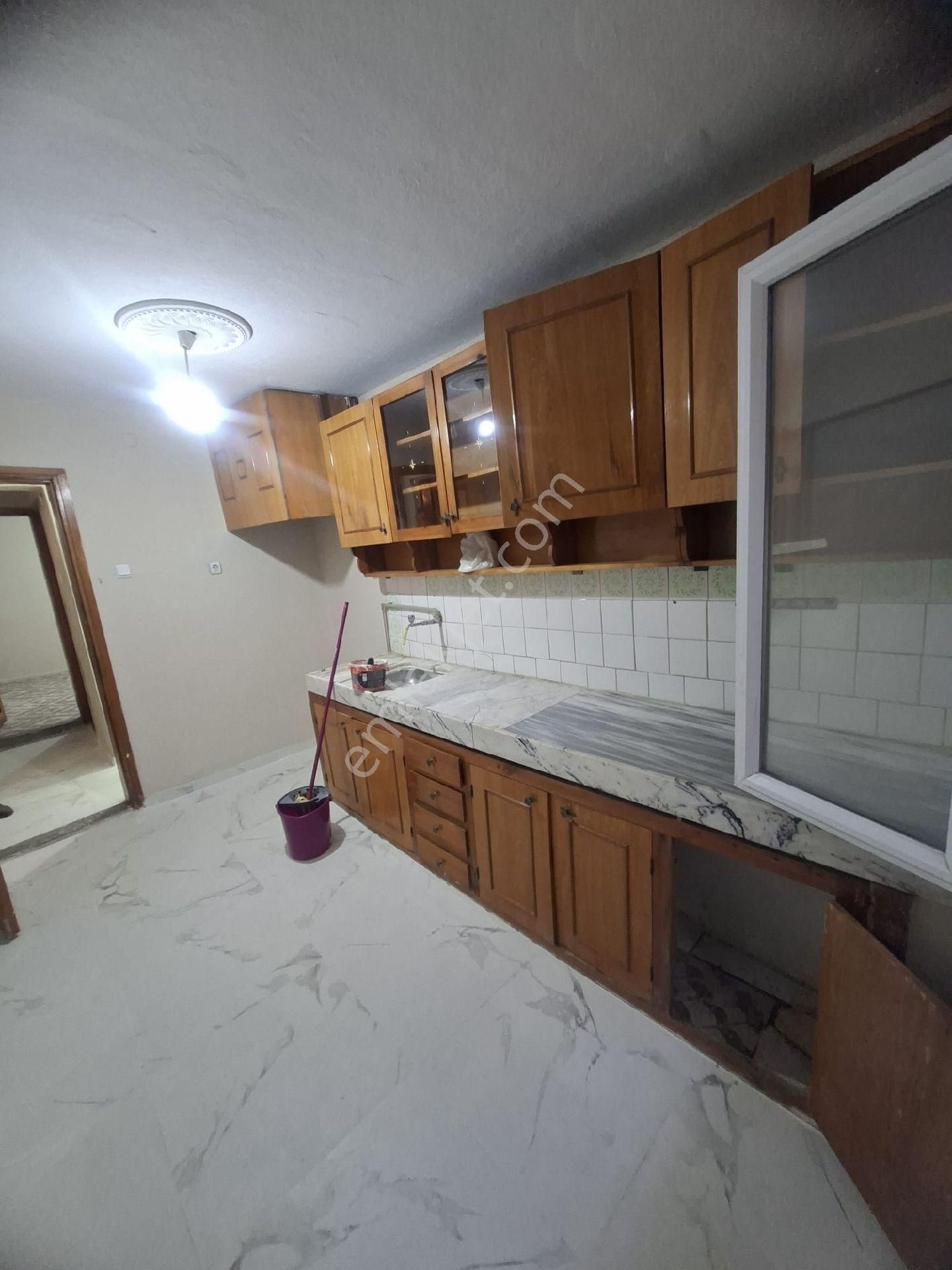 Turpa Güven'den Karabağlar Uğur Mumcu Mahallesinde 2+1 - Görsel 19