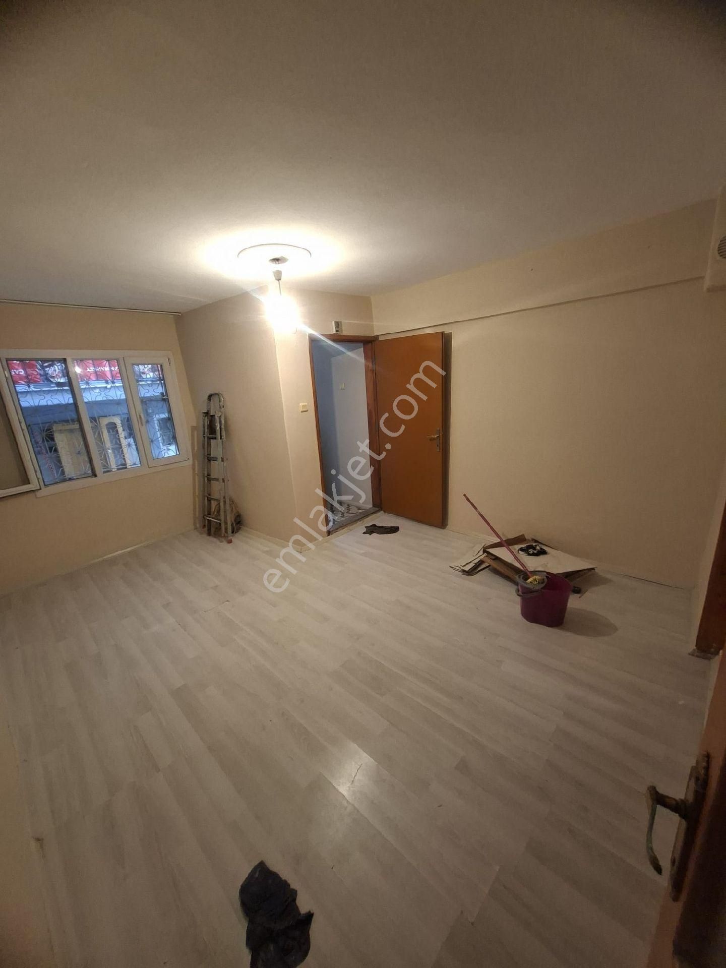 Turpa Güven'den Karabağlar Uğur Mumcu Mahallesinde 2+1 - Görsel 6