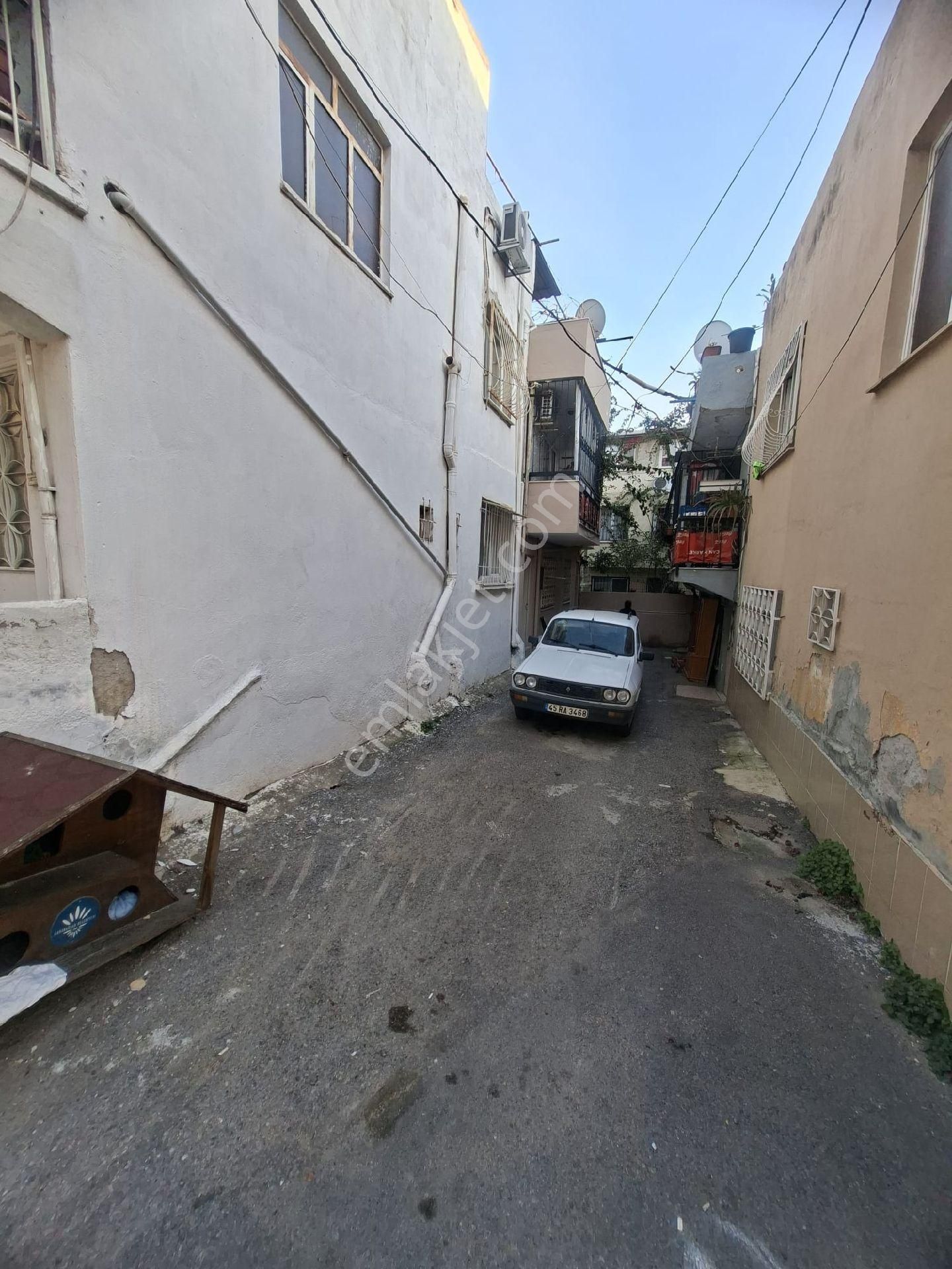 Turpa Güven'den Karabağlar Uğur Mumcu Mahallesinde 2+1 - Görsel 2