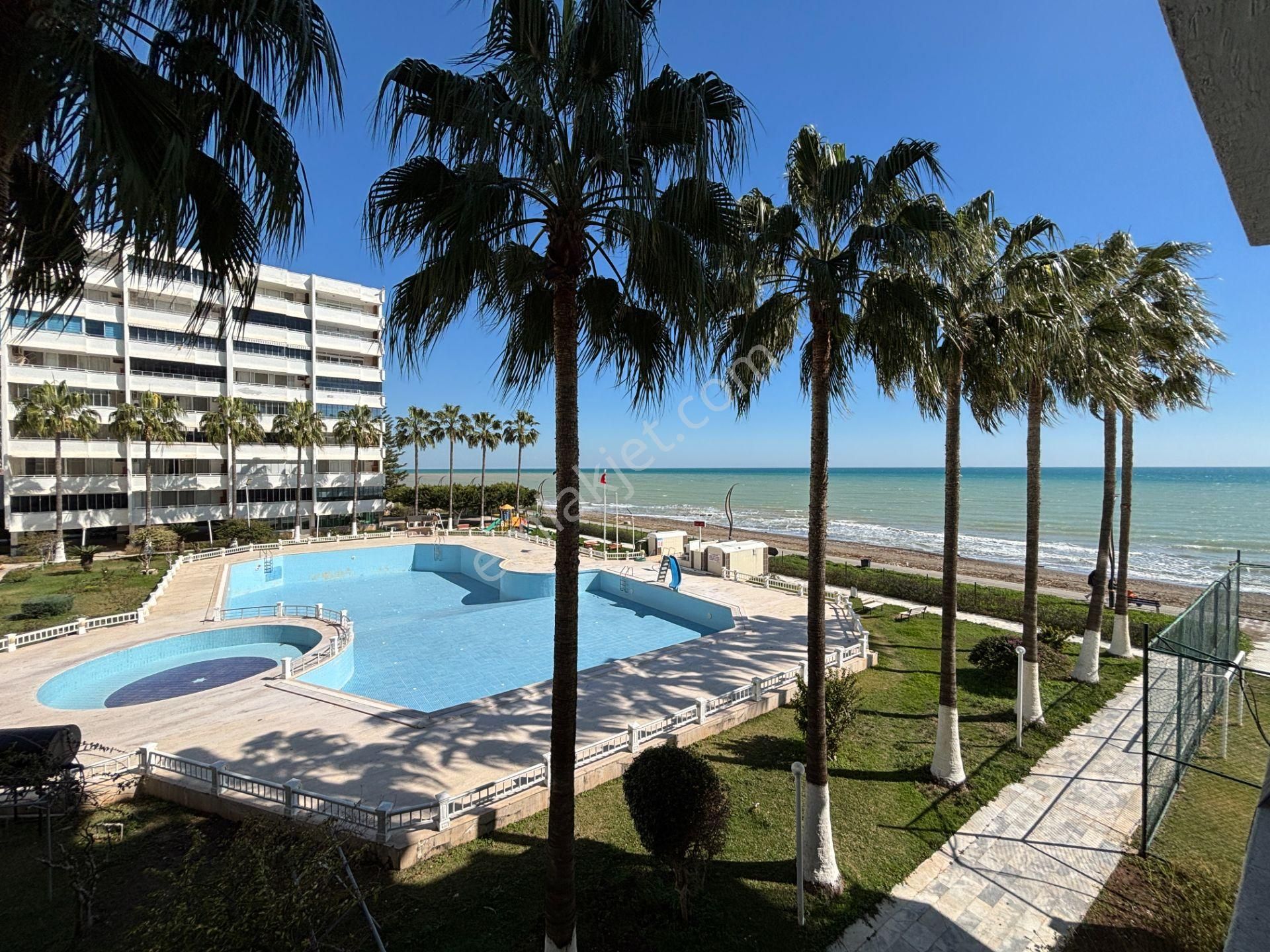 Tece Deniz Mahallesi Mavi Kent Sitesi 2+1 Denize Sıfır Eşyalı Kiralık Daire