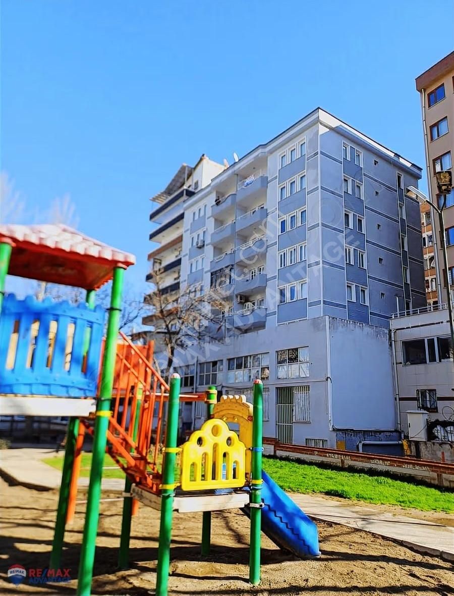 Remax Advantagedan Acemler'e 5 Dakika Mesafede 3+1 Satılık Daire