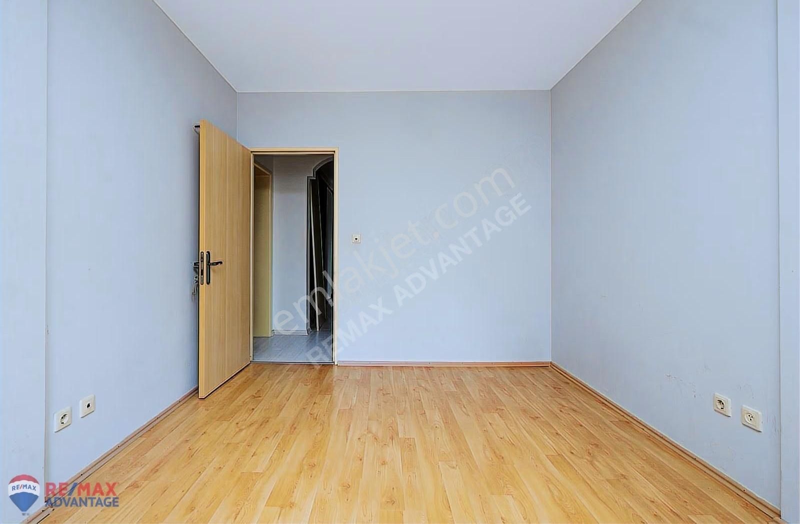 Remax Advantage'den Yaseminpark Da Kiralık 4+1 Daire - Görsel 6