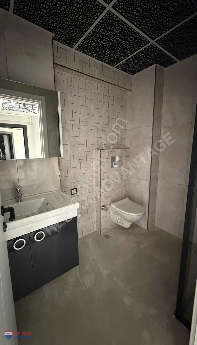 Remax Advantage'dan Sıfır Lüks Klımalı Arakat 1+1 Kiralık Daıre - Görsel 5