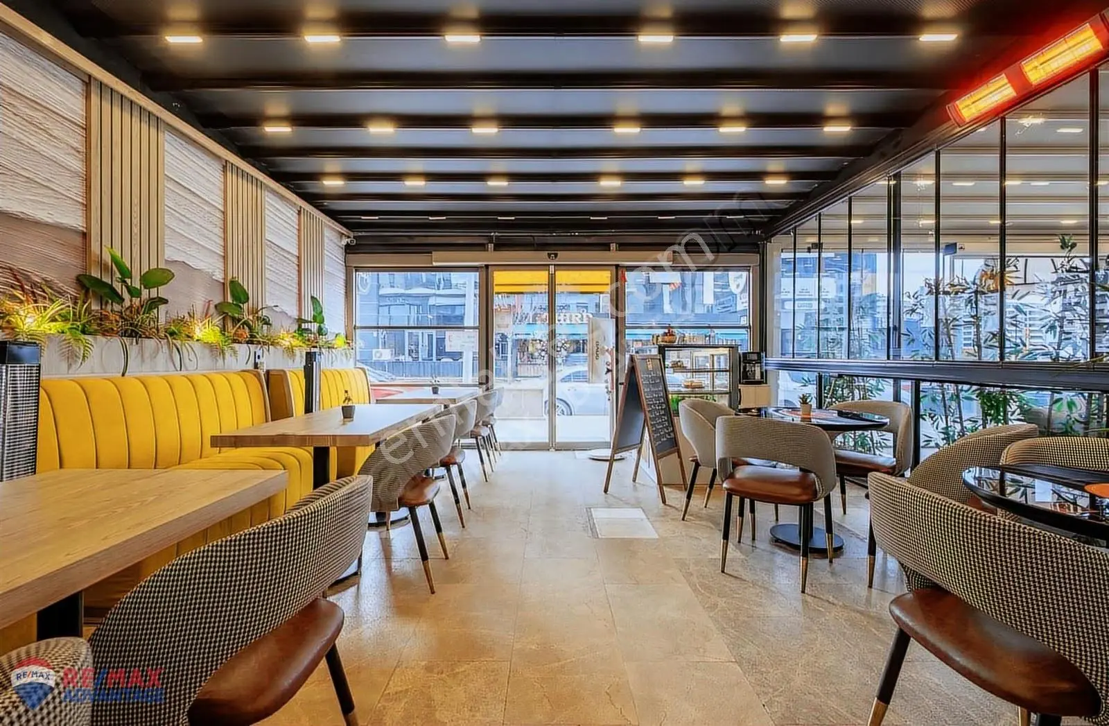 Remax Advantage Den Çok İşlek Bölgede!!! Devren Cafe & Restoran