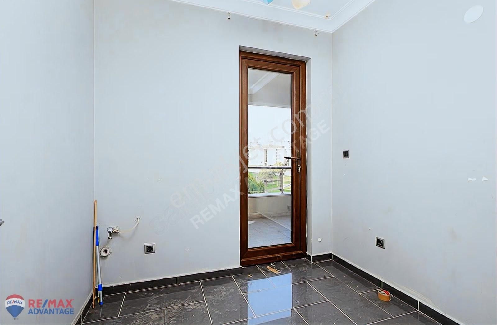 Remax Advantageden Balat Park Panorama'da Kiralık 3+1 Daire - Görsel 13