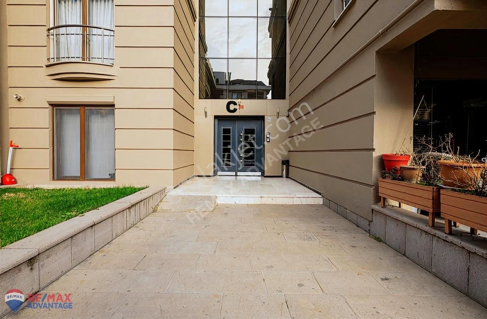 Remax Advantageden Balat Park Panorama'da Kiralık 3+1 Daire - Görsel 4