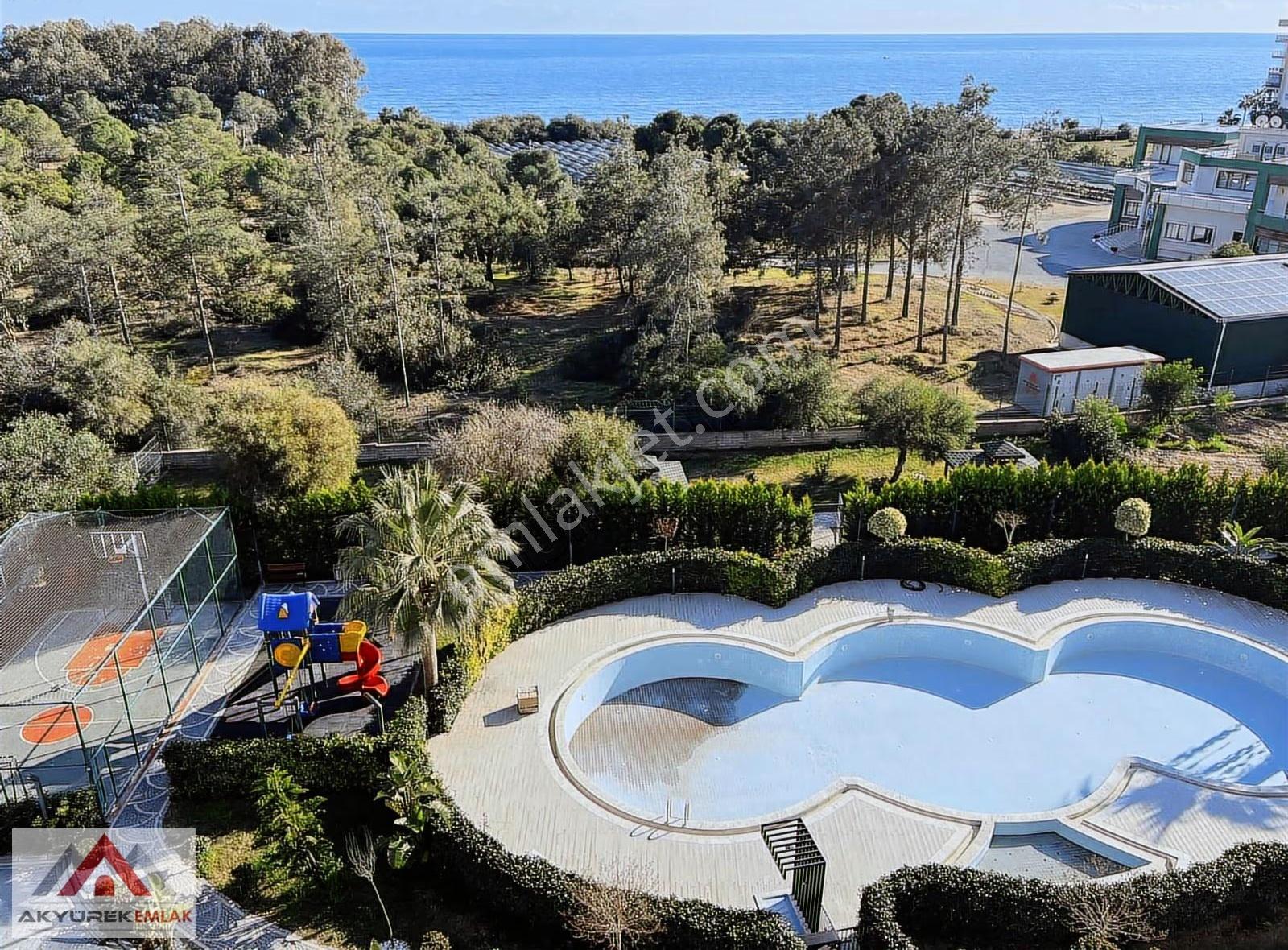 Denize Sıfır Lüks Site Modern Tasarım 4+1 Ful Deniz Manzaralı - Görsel 17