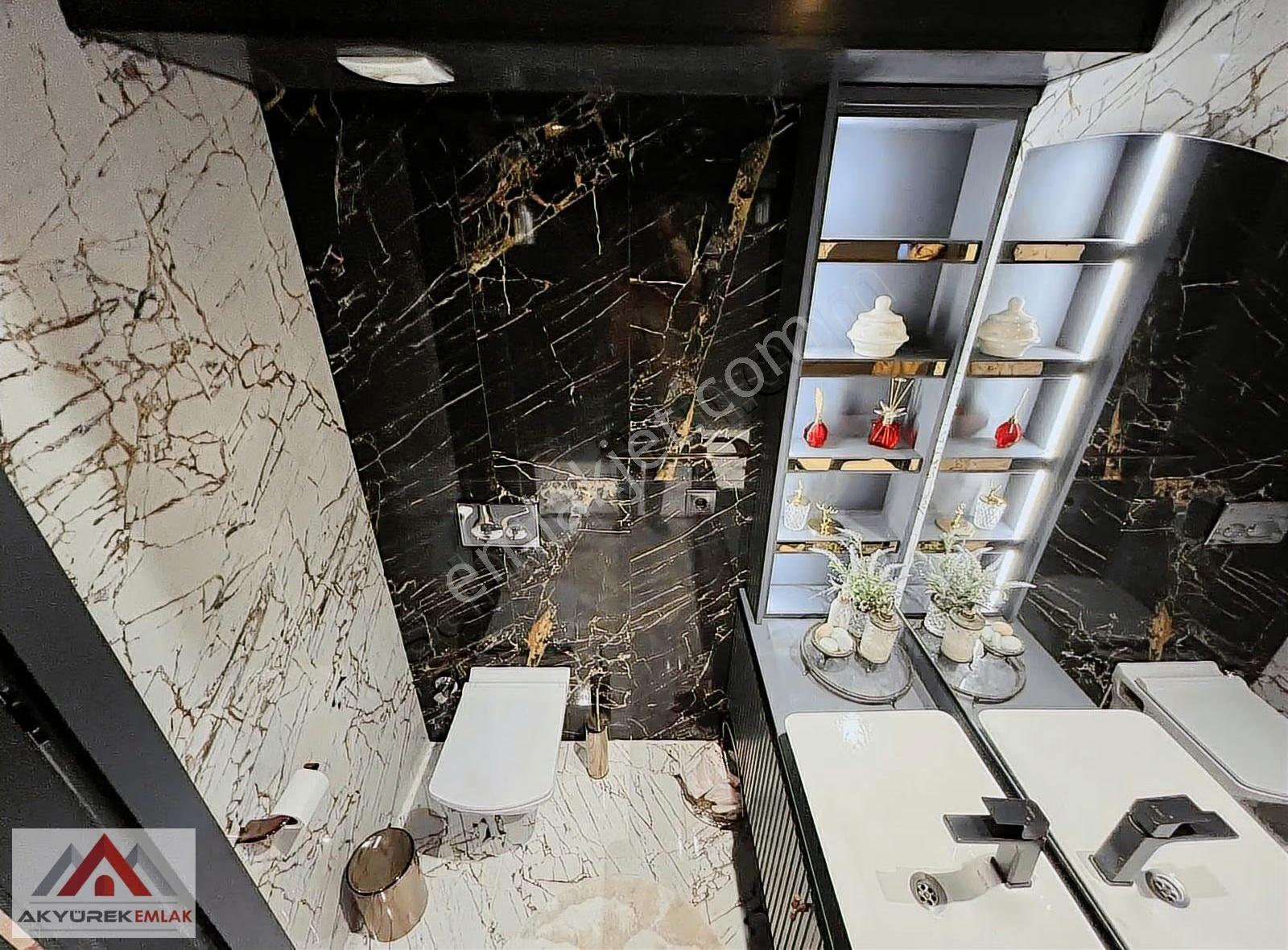 Denize Sıfır Lüks Site Modern Tasarım 4+1 Ful Deniz Manzaralı - Görsel 3