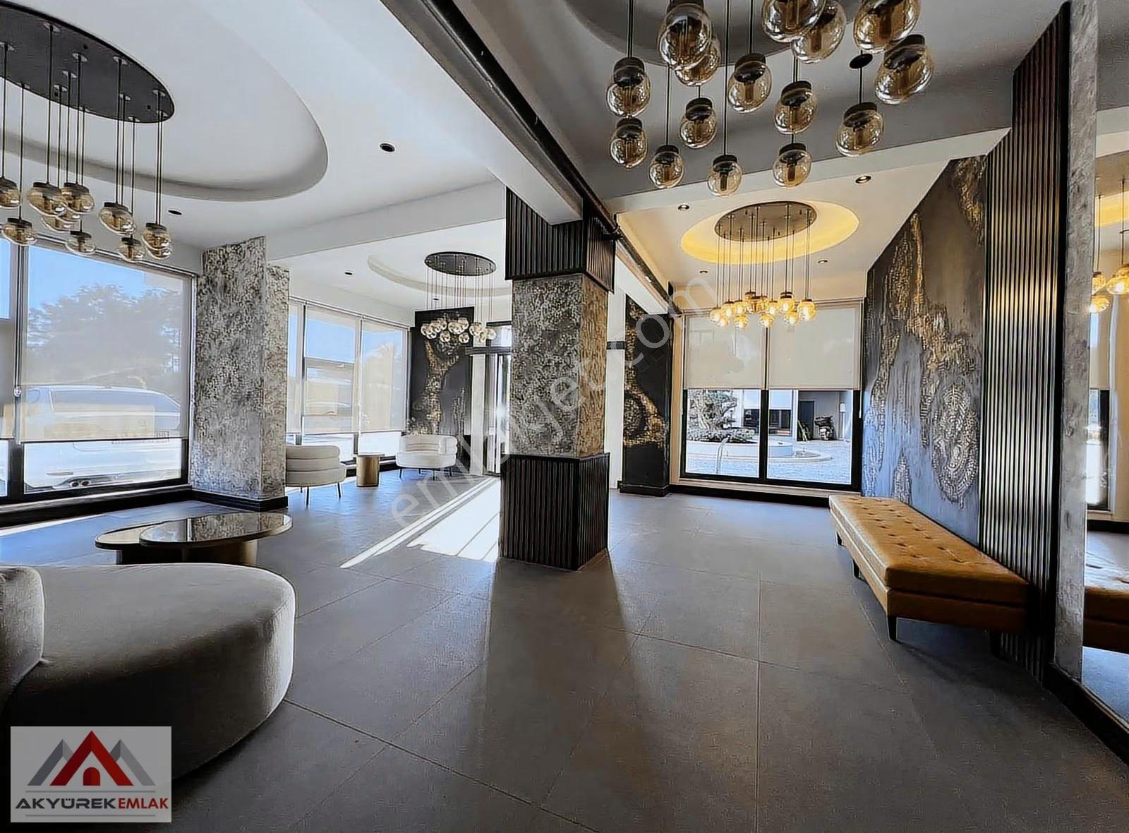 Denize Sıfır Lüks Site Modern Tasarım 4+1 Ful Deniz Manzaralı - Görsel 10