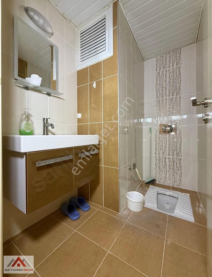 Akyürek'ten Soli Cıvarı Aranan Daire. Geniş Odalar Kapalı Mutfak - Görsel 9